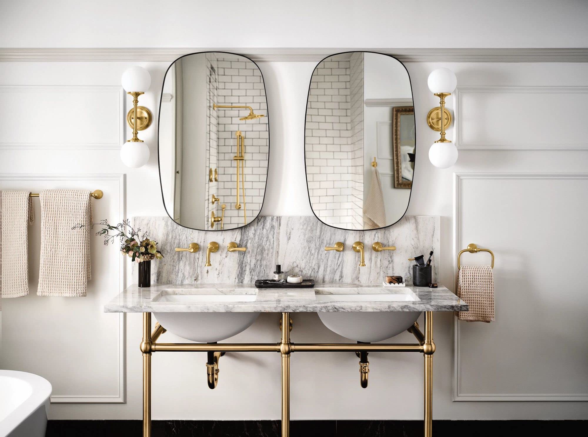 Moen Yb0524Bg Colinet 24-Inch Single -Towel Bar, Brushed Gold