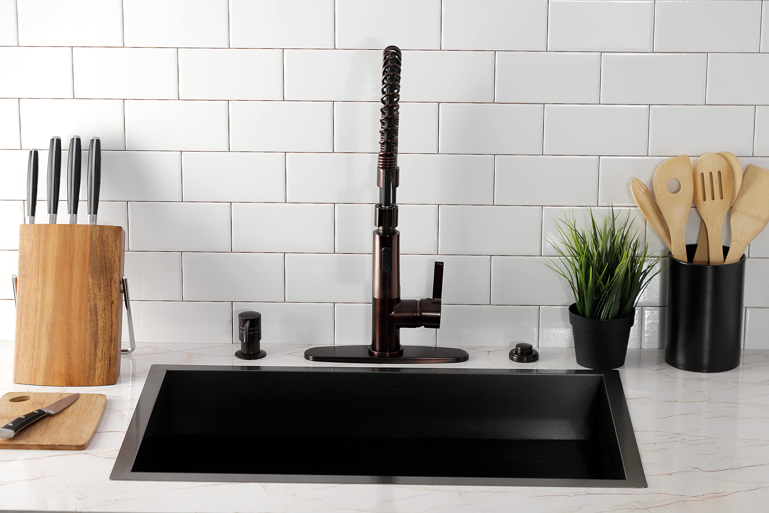 Gourmetier LS8775CTL Continental Single-Handle Pre-Rinse Kitchen Faucet  Oil Rubbed Bronze