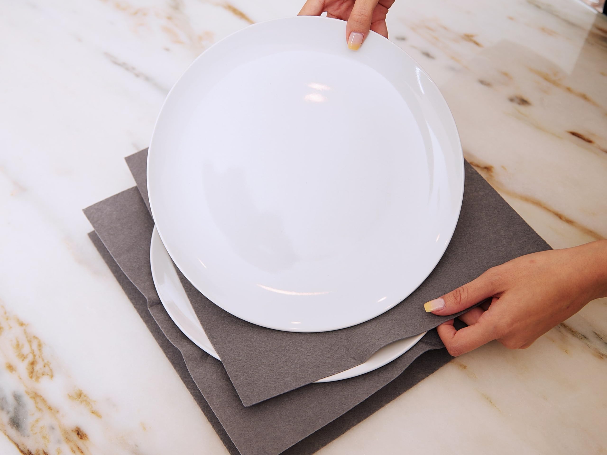 Covermates Keepsakes Dish Storage Box - Stackable, Reinforced Handles, China Storage-Brown Heather