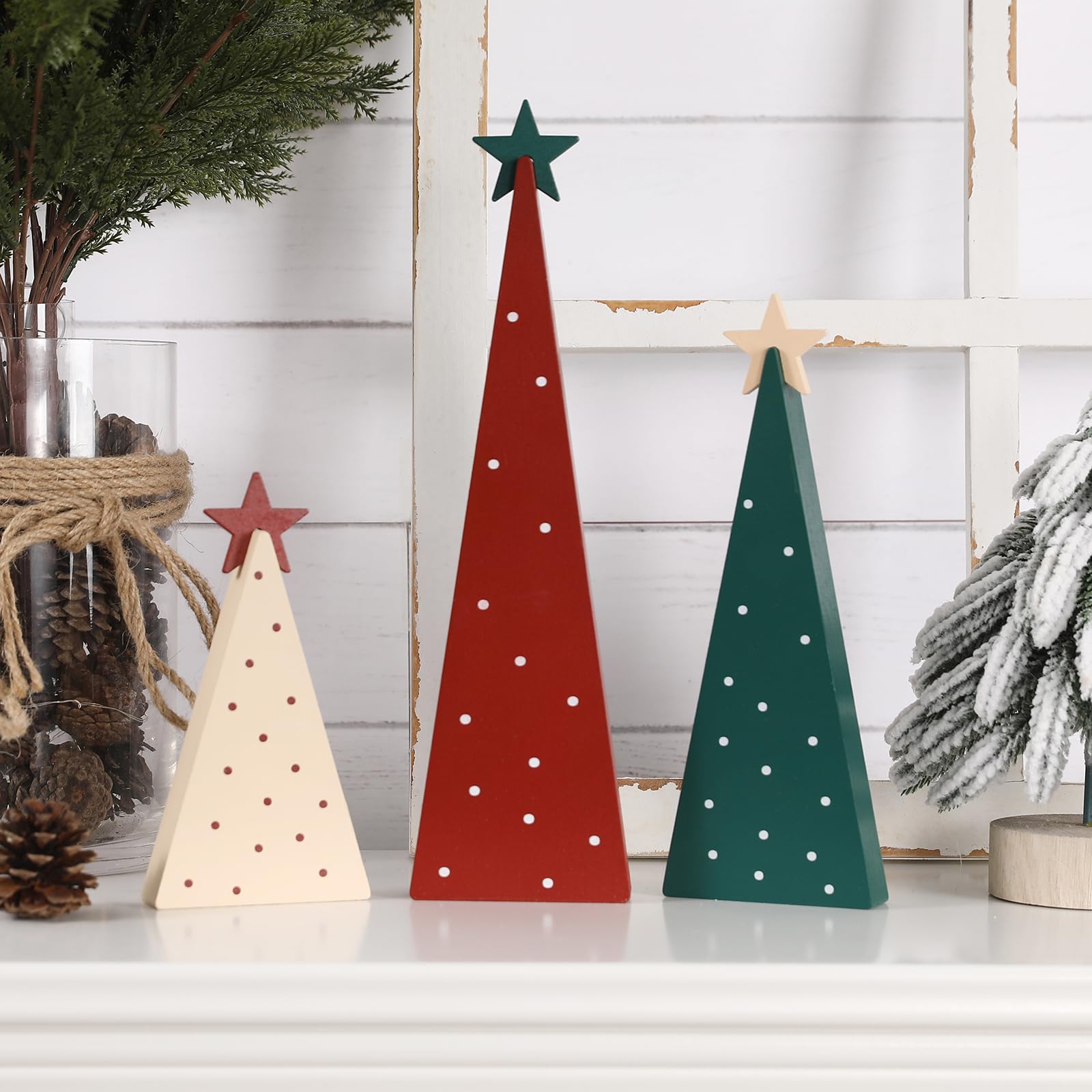 Festalmart Christmas Decorations-Three Sizes Wooden Christmas Tree Sign With Star-Christmas Decorations For Home Shelf Mantel Fi