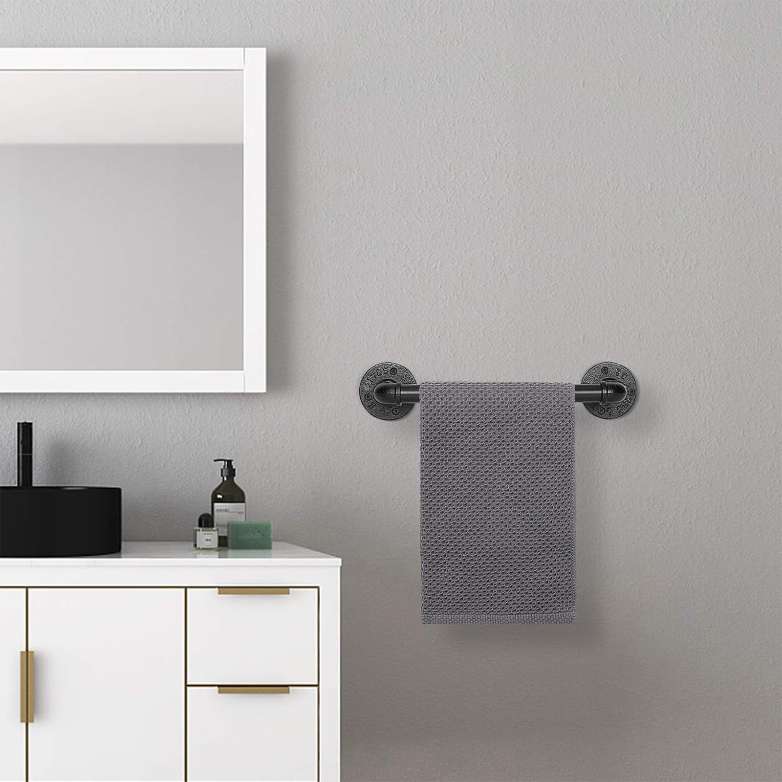 Jeasor Industrial Pipe Towel Rack Towel Bar  Heavy Duty Wall Mounted Rustic Farmhouse Bath Towel Holder for Bathroom (Black  12 inch)