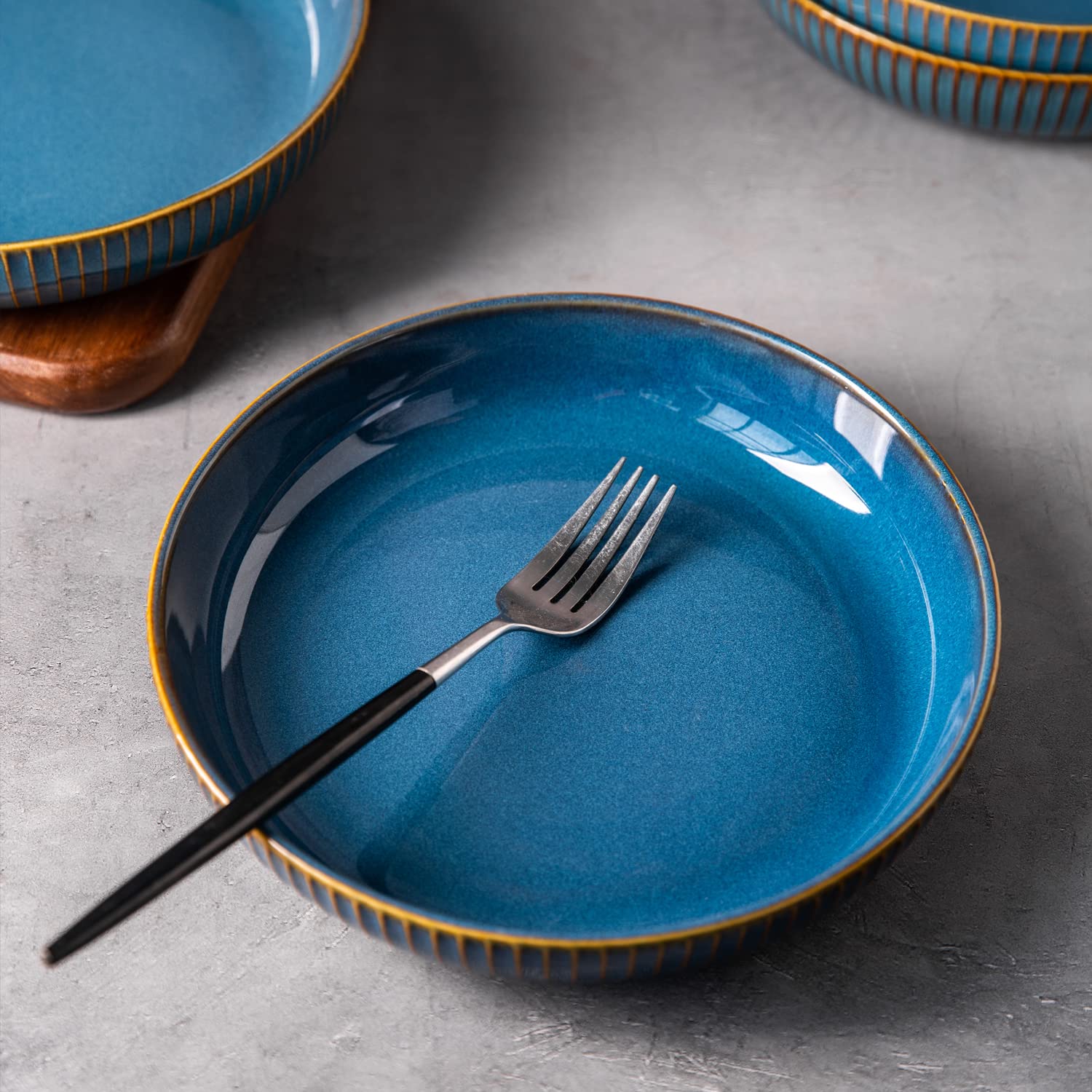 Csyy 4 Pcs Pasta Bowls 35 Ounces, 8.5 Inch Porcelain Large Serving Bowls, Premium Deep Dinner Plates Round Salad Plate Set For S