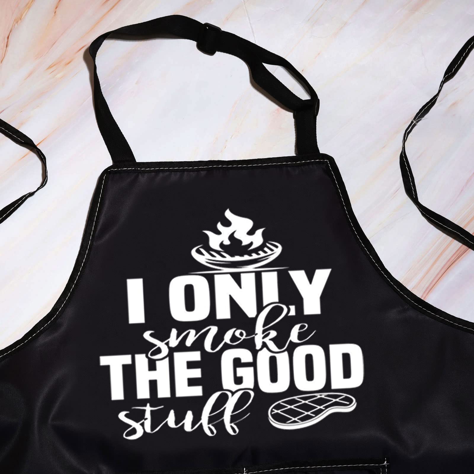 Bwwktop Funny Grilling Lovers Apron Adjustable Bbq Apron With Pockets I Only Smoke The Good Stuff Bbq Smoker Apron (The Good Stu