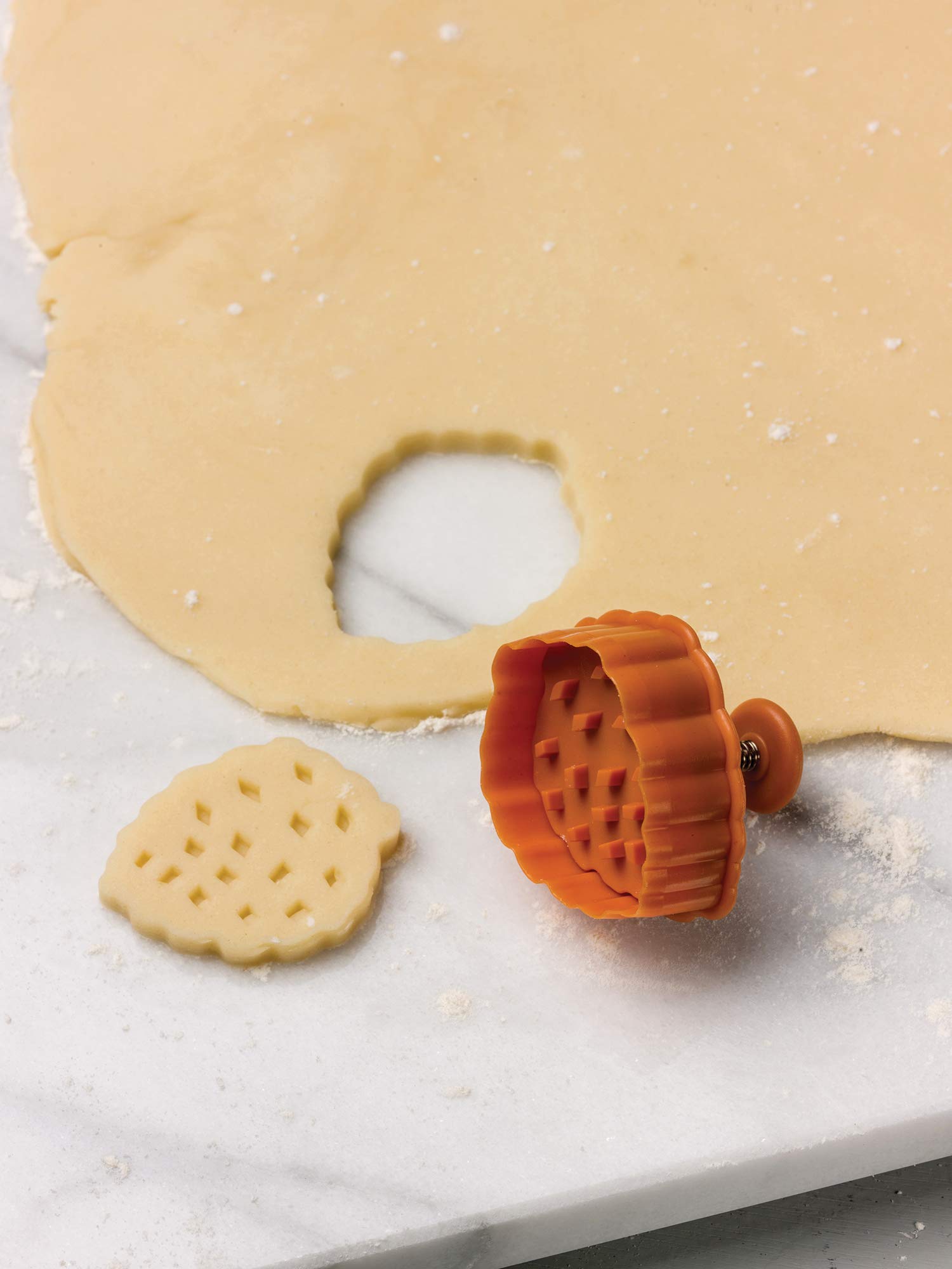 Fox Run Harvest Autumn Leaves 2'' Pastry/Cookie/Pie/Fondant Stampers And Cutters, 4-Piece Set, Multicolor