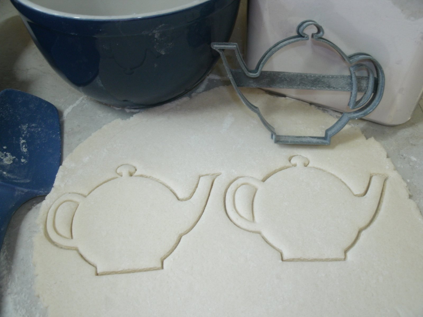 Tea Pot Kettle Porcelain China English Party Cookie Cutter Made In Usa Pr586