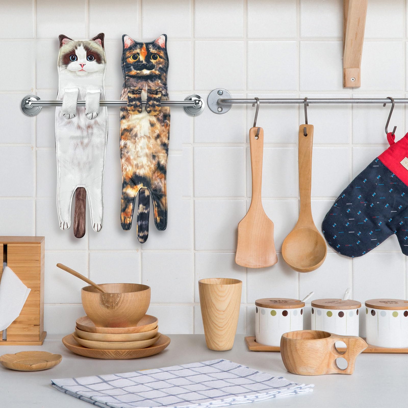 PAT JUUMG Cat Funny Hand Towels for Bathroom Decor Cat Towels Hanging Kitchen Towels Super Absorbent Soft  New Home Housewarming Gifts  for Cat Lovers/for Women(Tortoiseshell)
