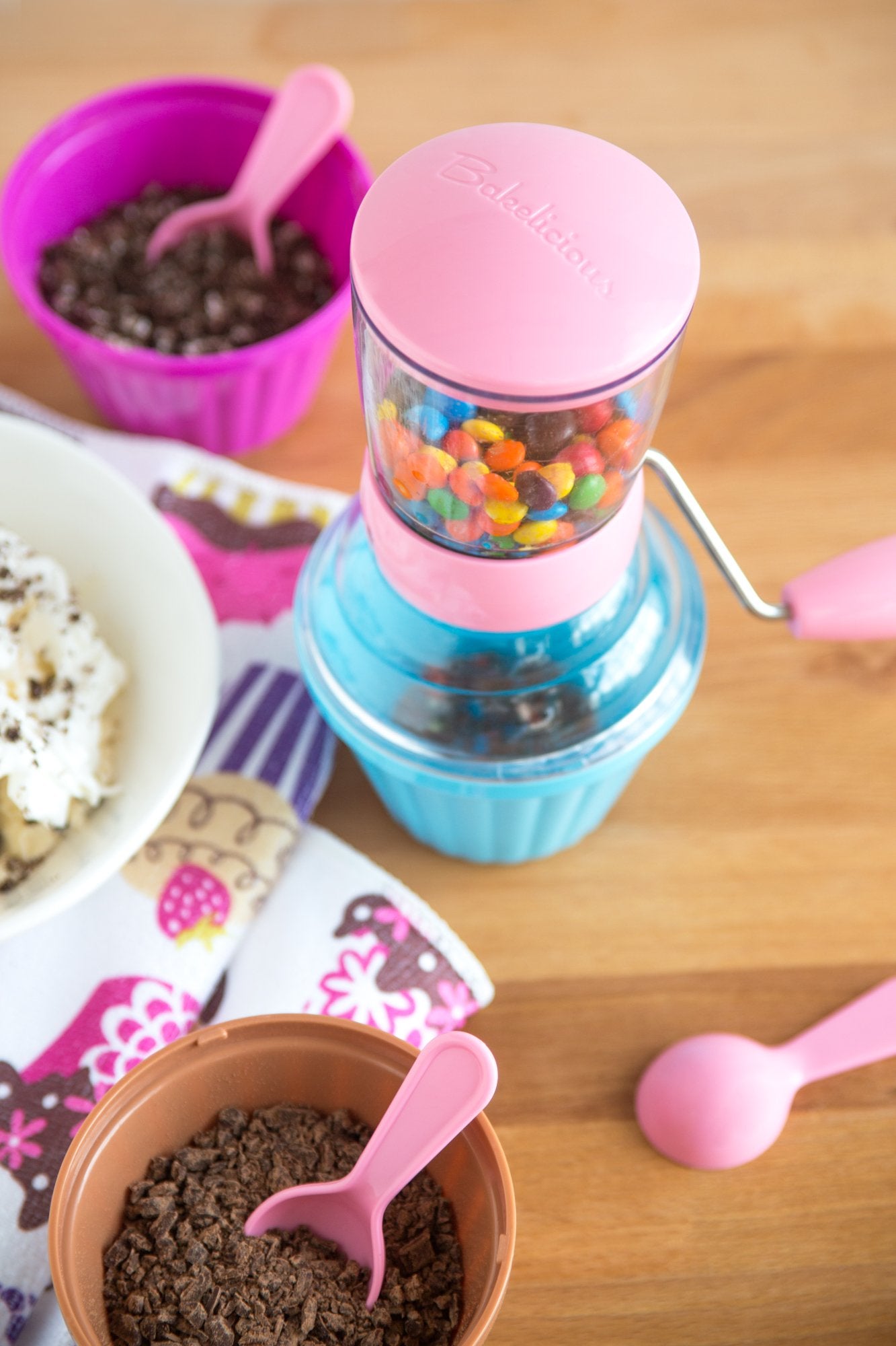 Bakelicious Candy Crusher, Multi-Color