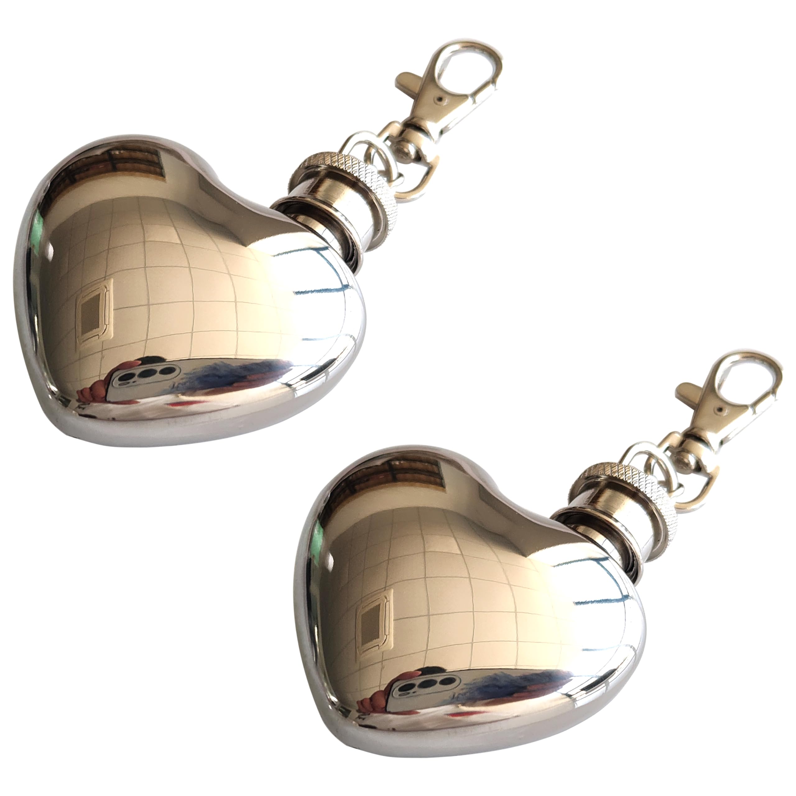 CNFLASK Heart Shaped 1 Oz Keychain Flask Mirror Polished Mini Hip Flask 304 Stainless Steel Snuff Bottle With Key Chain (2pcs, M