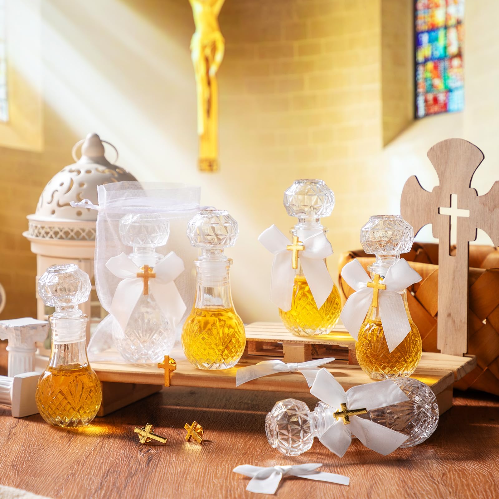 Chuangdi 30 Set Holy Catholic Water Bottles Bulk 50ml Christian Water Container Empty Glass Bottle with Cross Lapel Pin Organza