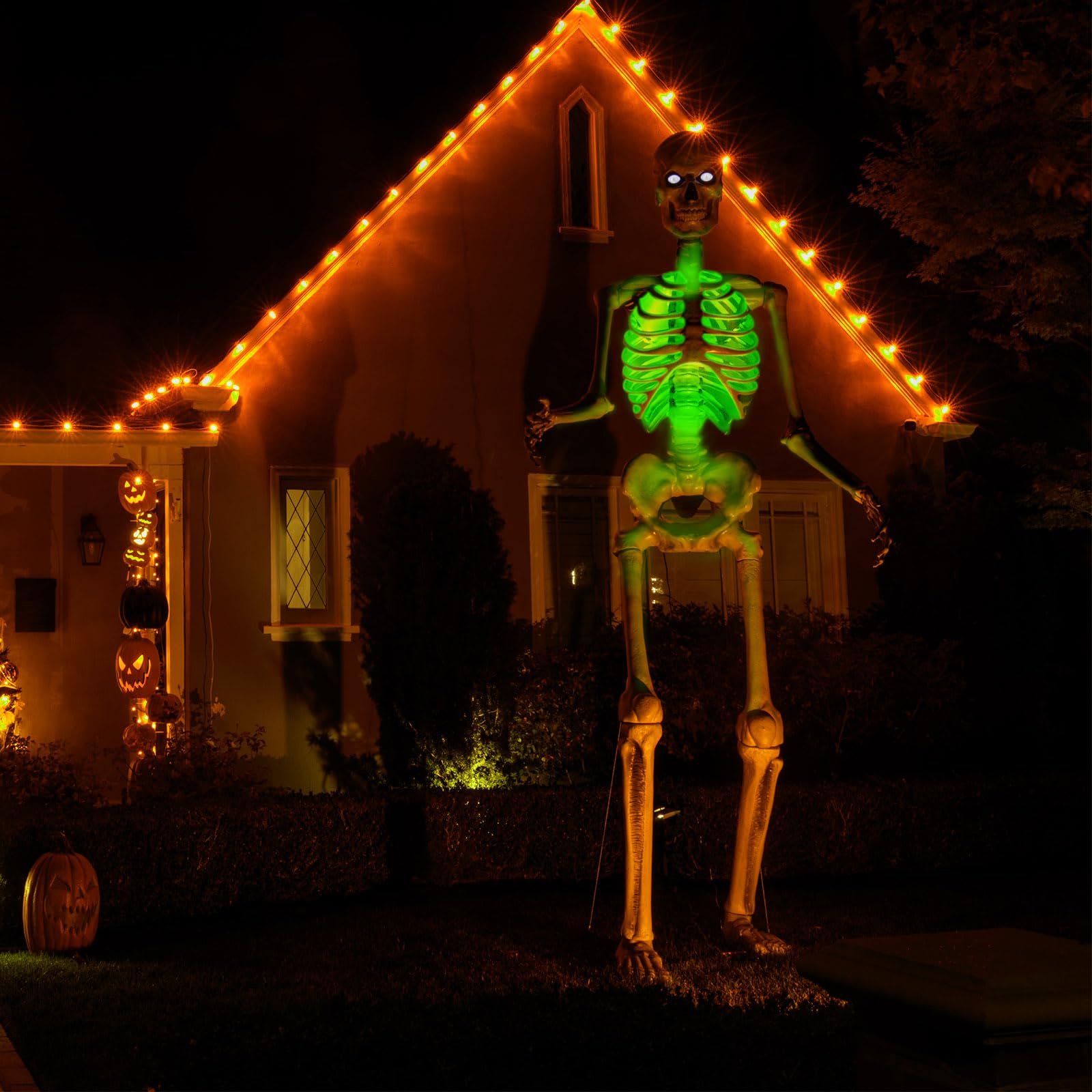 Makevivi LED Halloween Skull Lighting Kit, Flame Light with Up and Down Effects, Horror Chest Light for Giant Skull Decoration (
