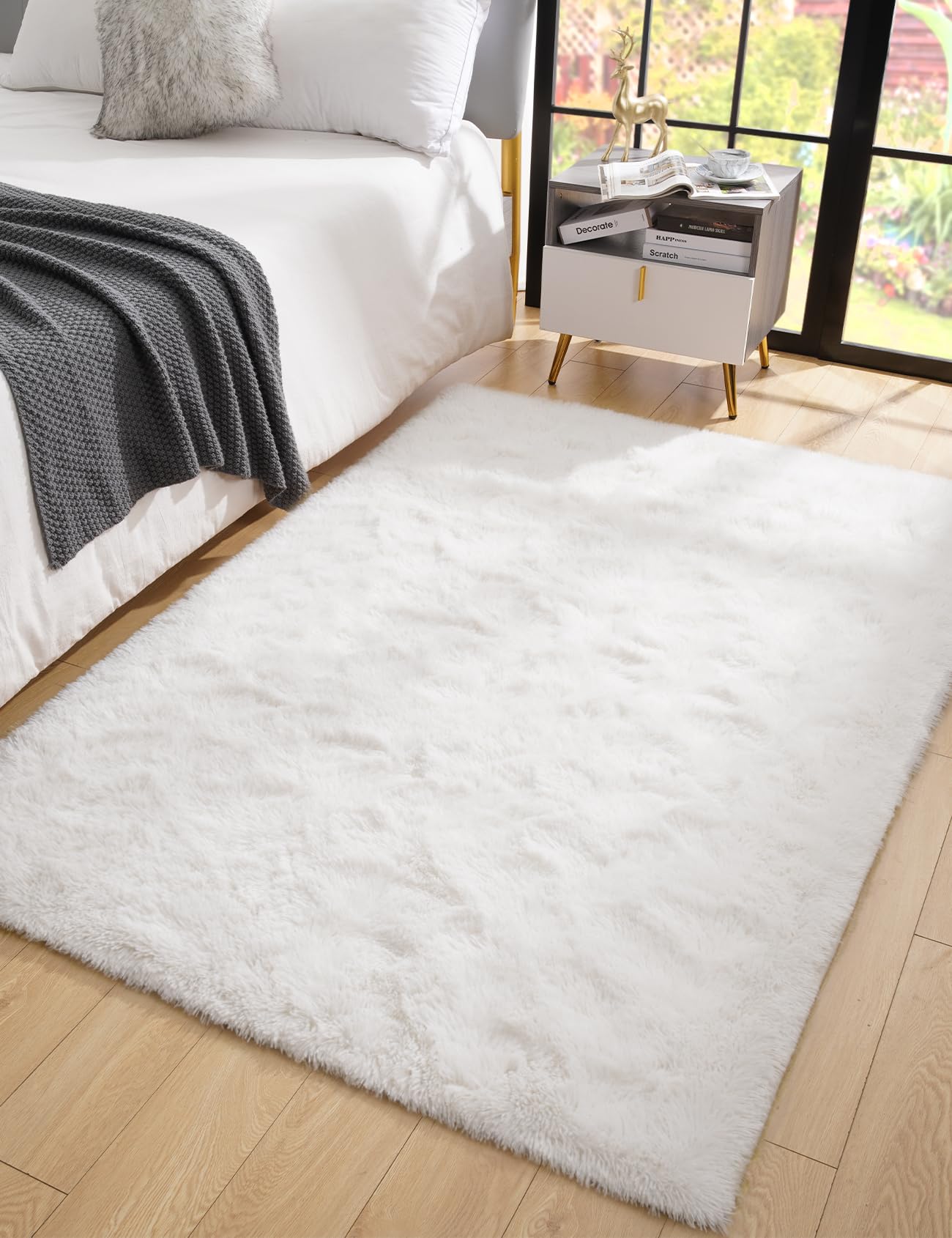 Macgace Fluffy Area Rugs for Bedroom Decor Aesthetic, 4x6 White Shag Rug with Non-Slip Dots for Living Room, Fuzzy Plush Carpet 
