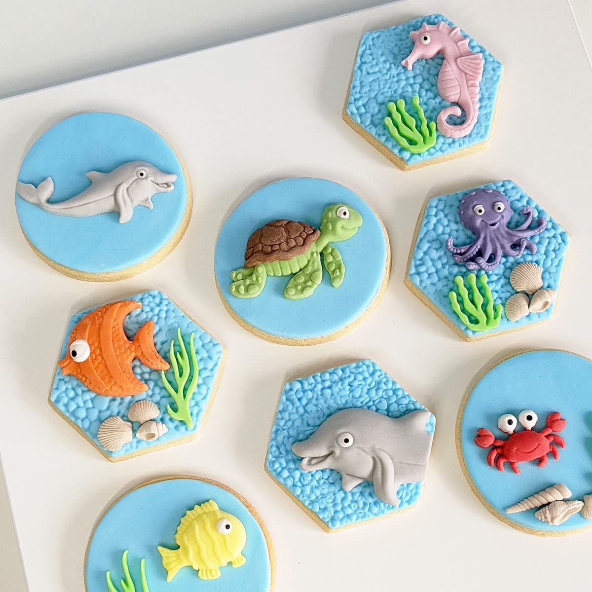 Katy Sue Dolphins Silicone Mold For Seaside & Sea-Themed Cake Decorating & Crafts - Makes 1 Large Dolphin 4.5 X 1.4 Inch & 1 Sma