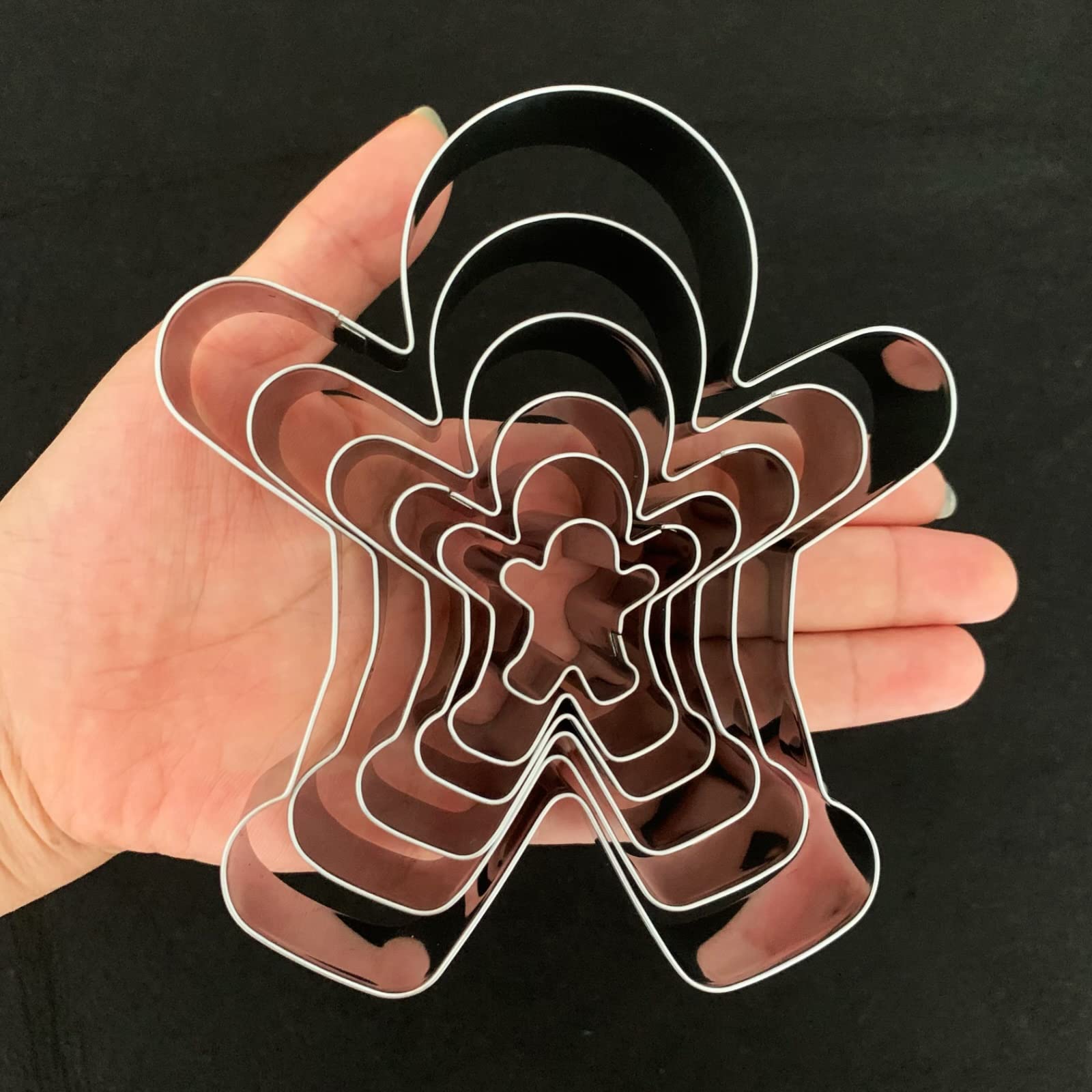 Gingerbread Man Cookie Cutter Set-4.5'', 3.5'', 2.8'', 2.1'', 1.6''-0.9''-6 Pieces-Holiday Christmas Cookie Cutter