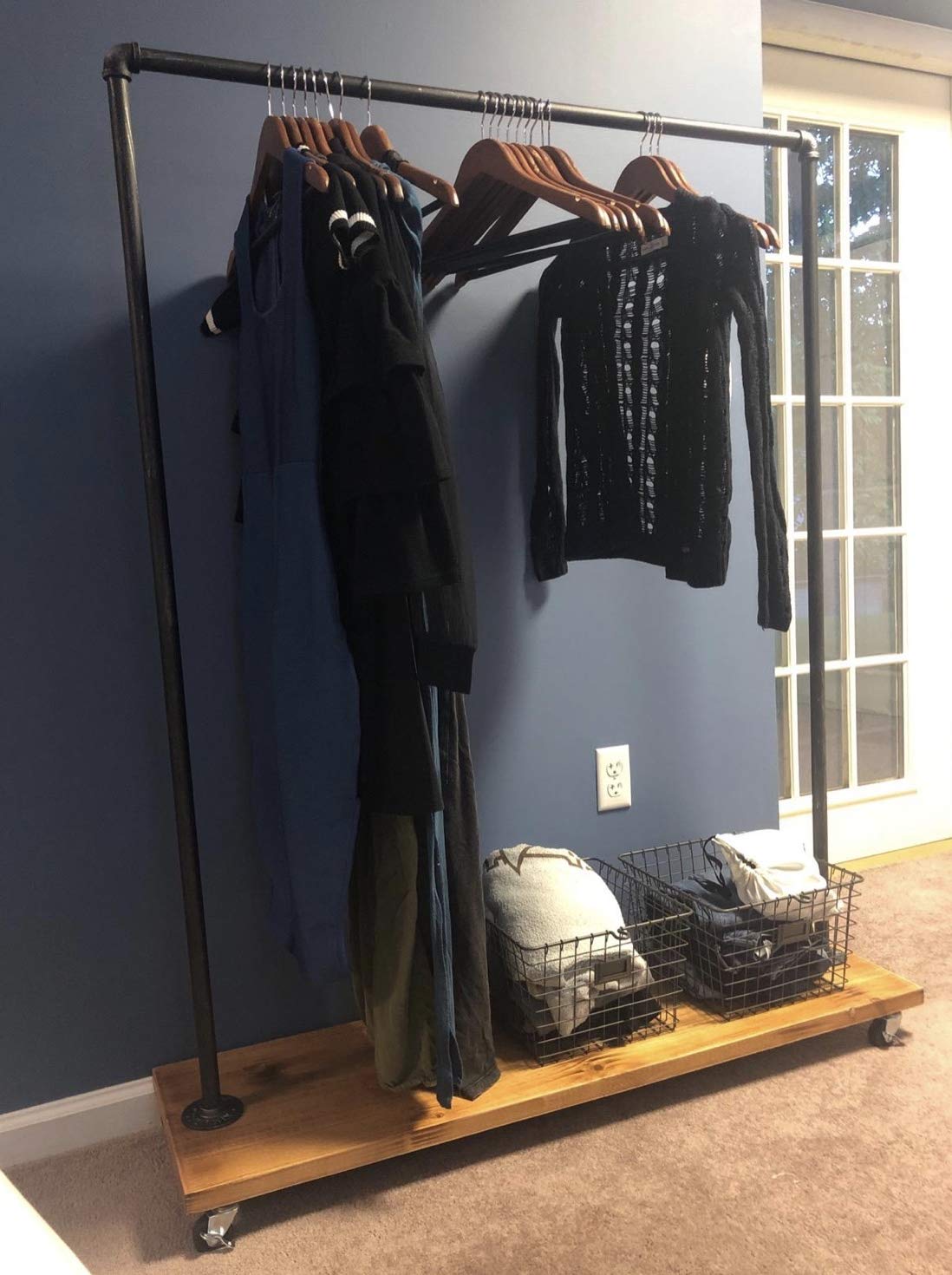 Fof Friend Of Family Industrial Pipe Clothing Rack Garment Rack Pipeline Vintage Rolling Rack With Wheels Ballet Clothing Rack