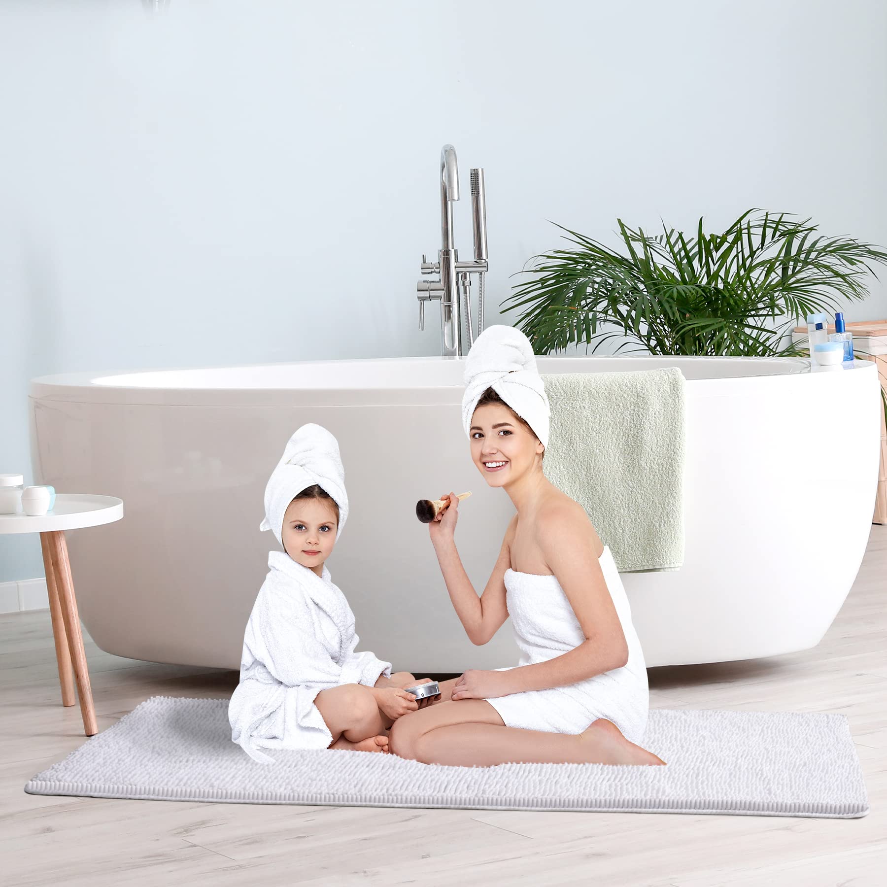 Noahas White Long Bathroom Rugs Runner 24''x60'' Absorbent Bath Mats for Bathroom Non-Slip Washable Carpet Soft Plush Chenille Shower Mats for Bathroom Shaggy Durable Bath Rugs with Rubber Backing