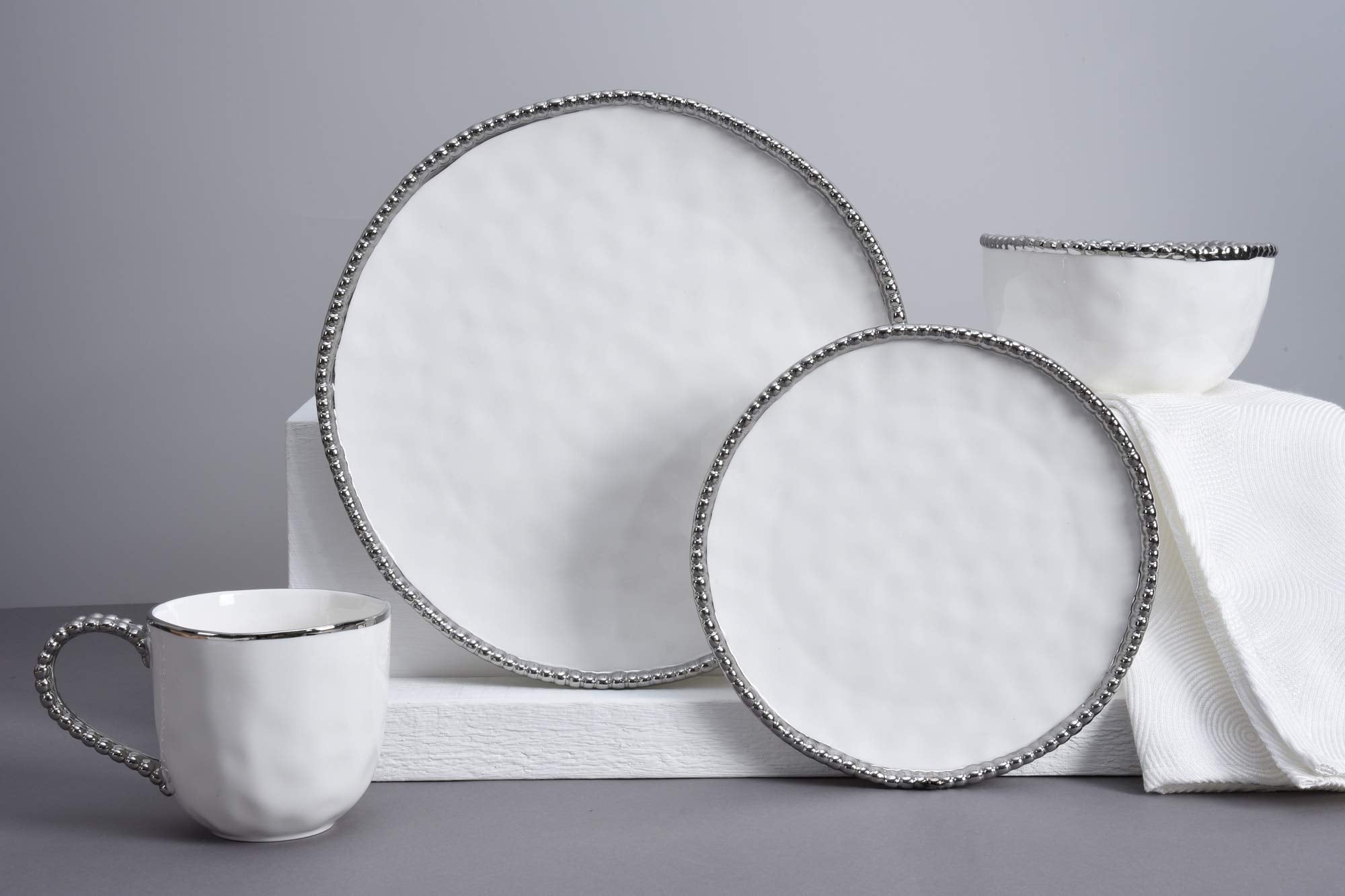 Pampa Bay Porcelain Round Dinner Plate White With Silver Trim (1)