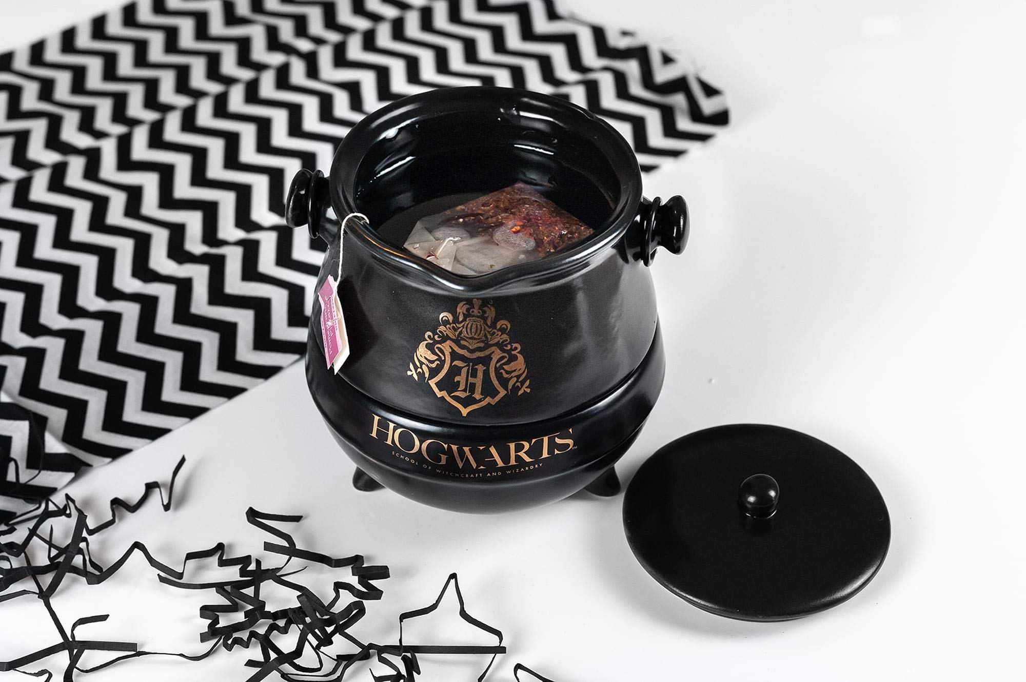Harry Potter Tea-For-One Stackable Cauldron Teapot And Cup Set | Ceramic Harry Potter Collectible | Featuring Hogwarts Crest