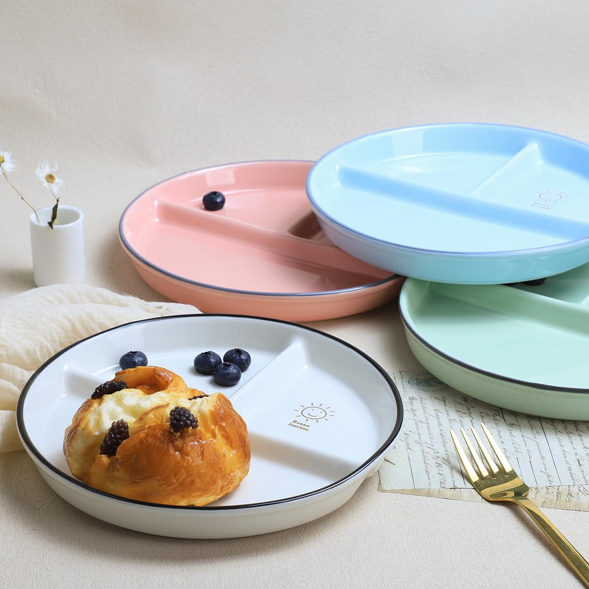 Cocome Round Smile Sun Ceramic Porcelain Divided Dessert Salad Plate Dinner Plate - 8 Inch