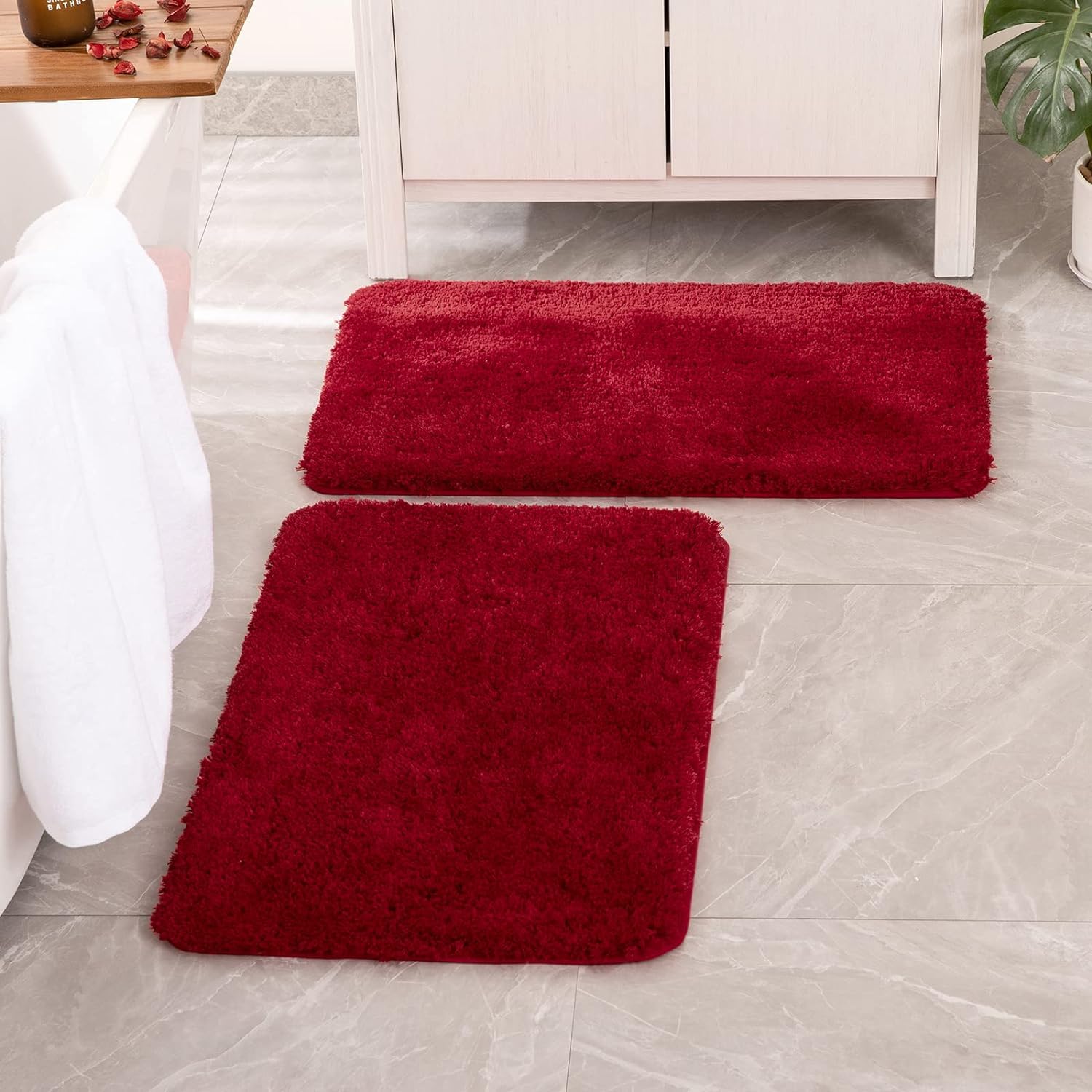 Miulee Christmas Red Bathroom Rugs Set 2 Piece, Non Slip Bath Mat With Absorbent Microfiber, Ultra Soft Thick Rugs For Bathroom