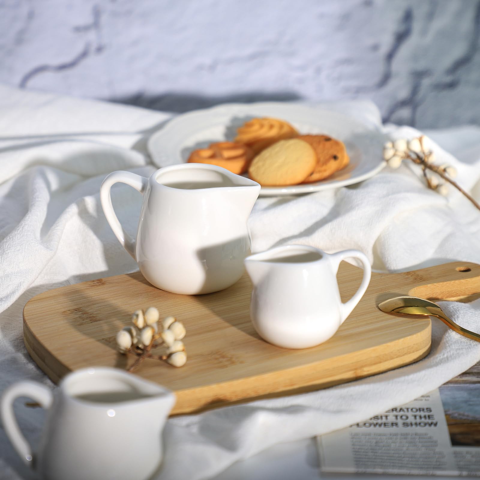 CHOOLD 2 pcs Mini Ceramic Creamer with Handle  Coffee Milk Creamer Pitcher - White - 1.5 oz