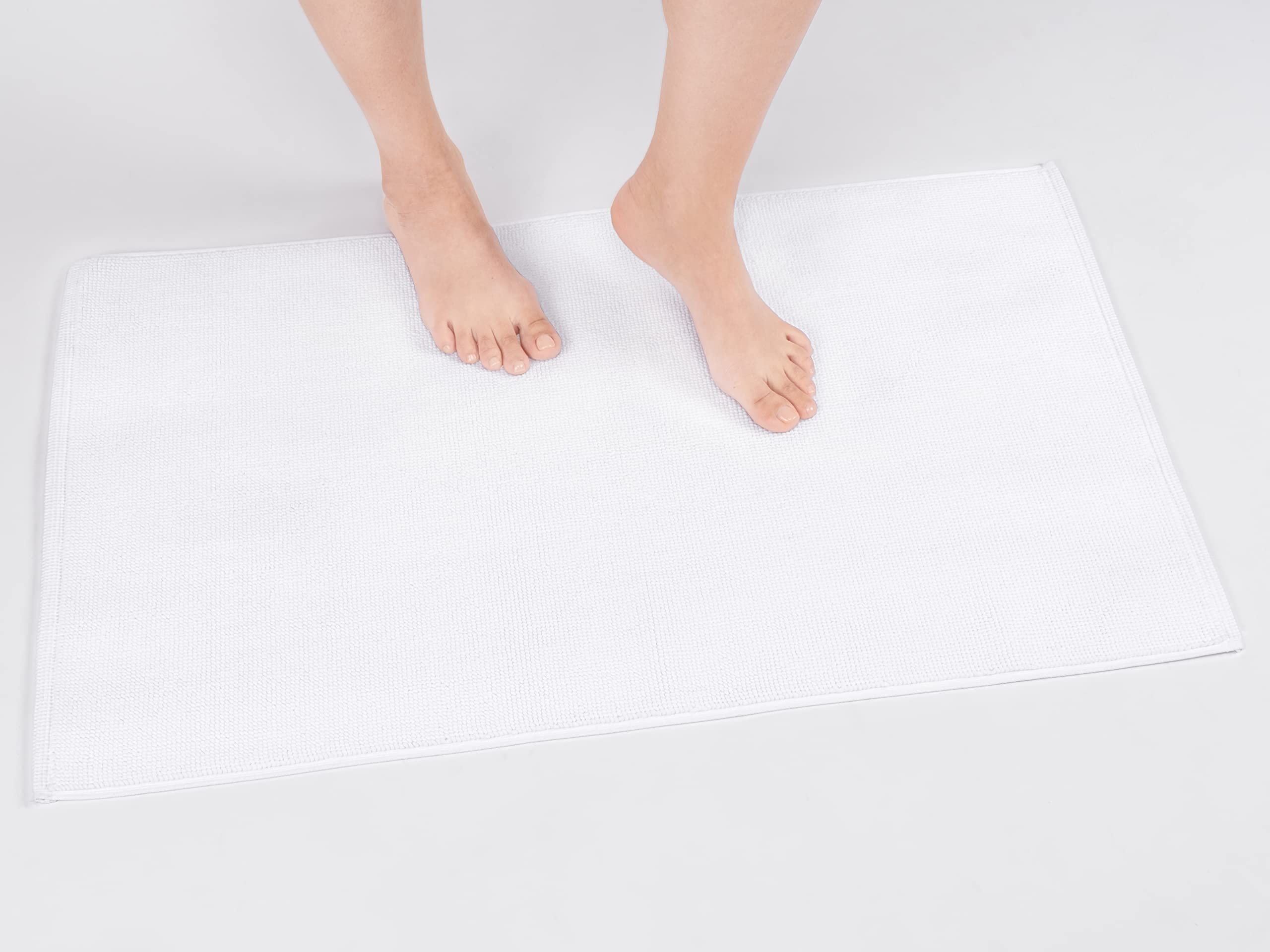 Cotton Paradise Bath Rug For Bathroom, 17X24 Inch 100% Cotton Non Slip Bath Mat Rug, Soft Absorbent Machine Washable, White Bath