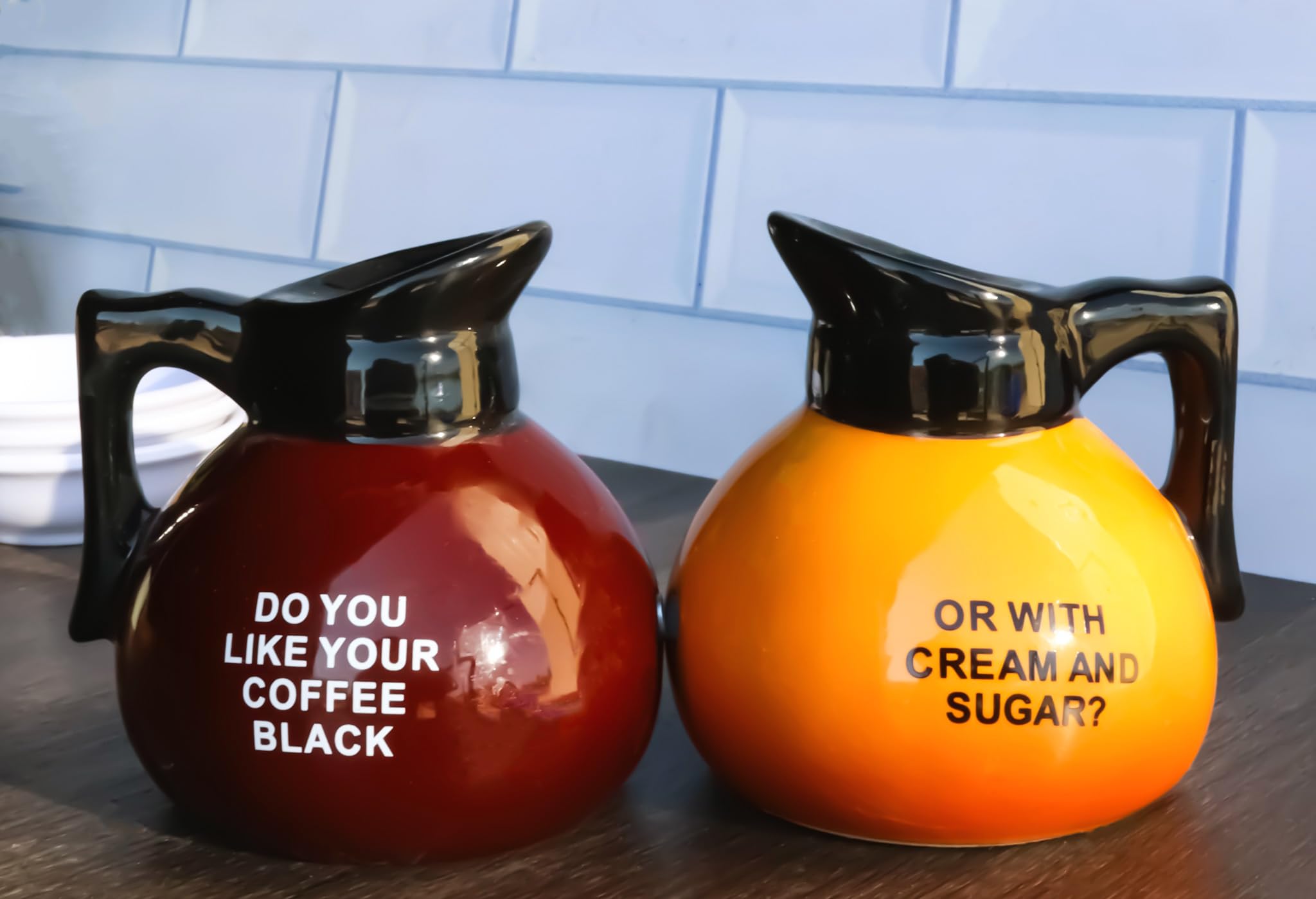 Ebros Bed And Breakfast Black Or Cream Coffee Pots Salt & Pepper Shakers Ceramic Magnetic Figurine Set 3.25''H Rise And Shine Co