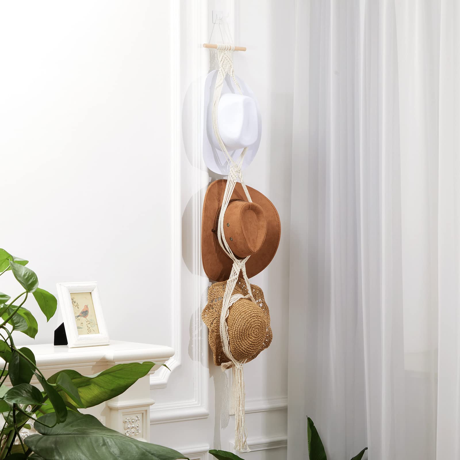 Yulejo Macrame Hat Hangers Boho Hat Rack Cowboy Hat Hanger Back of Door Hat Organizer (White Three Hats Style)