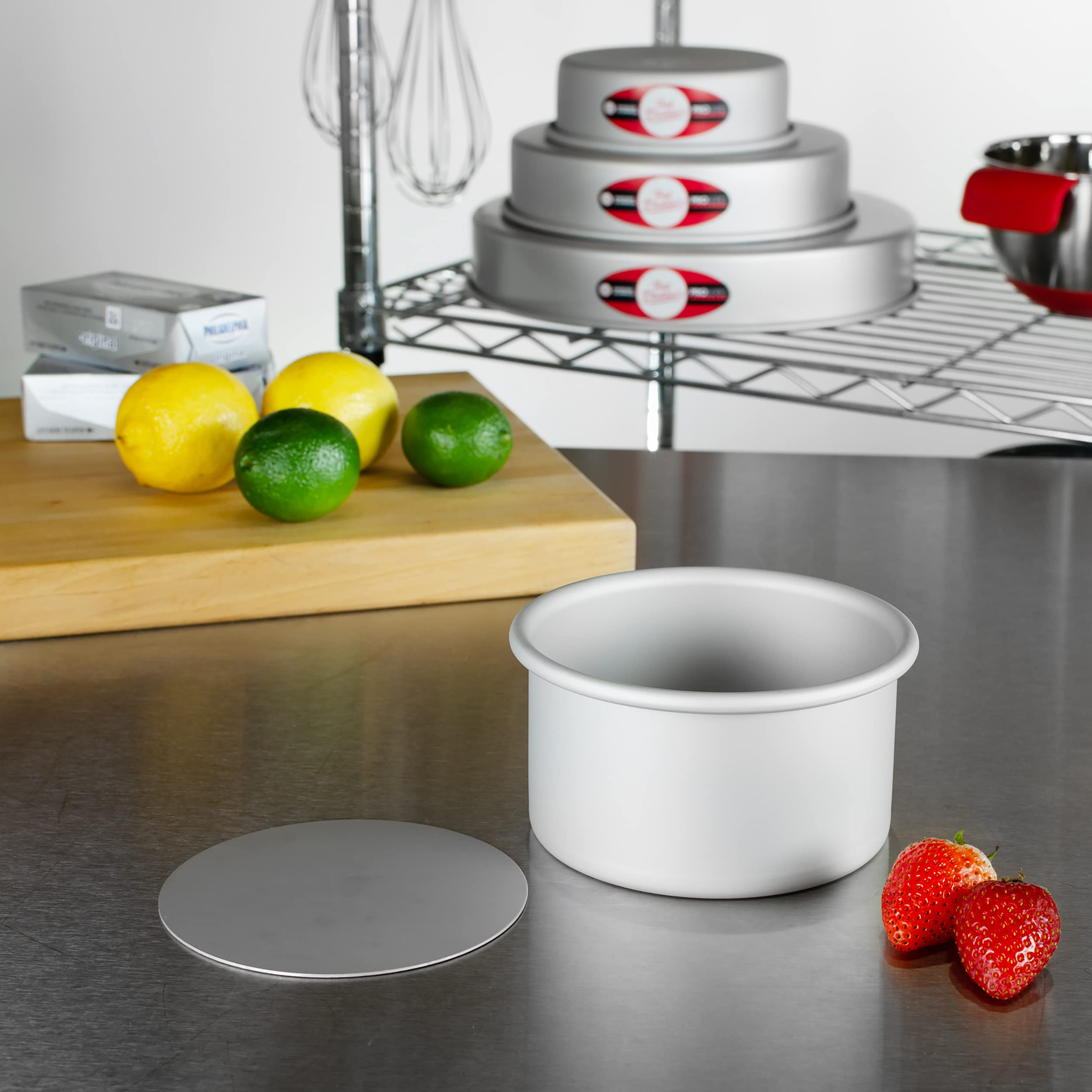 Fat Daddio's PCC-53 Anodized Aluminum Round Cheesecake Pan  5 x 3 Inch