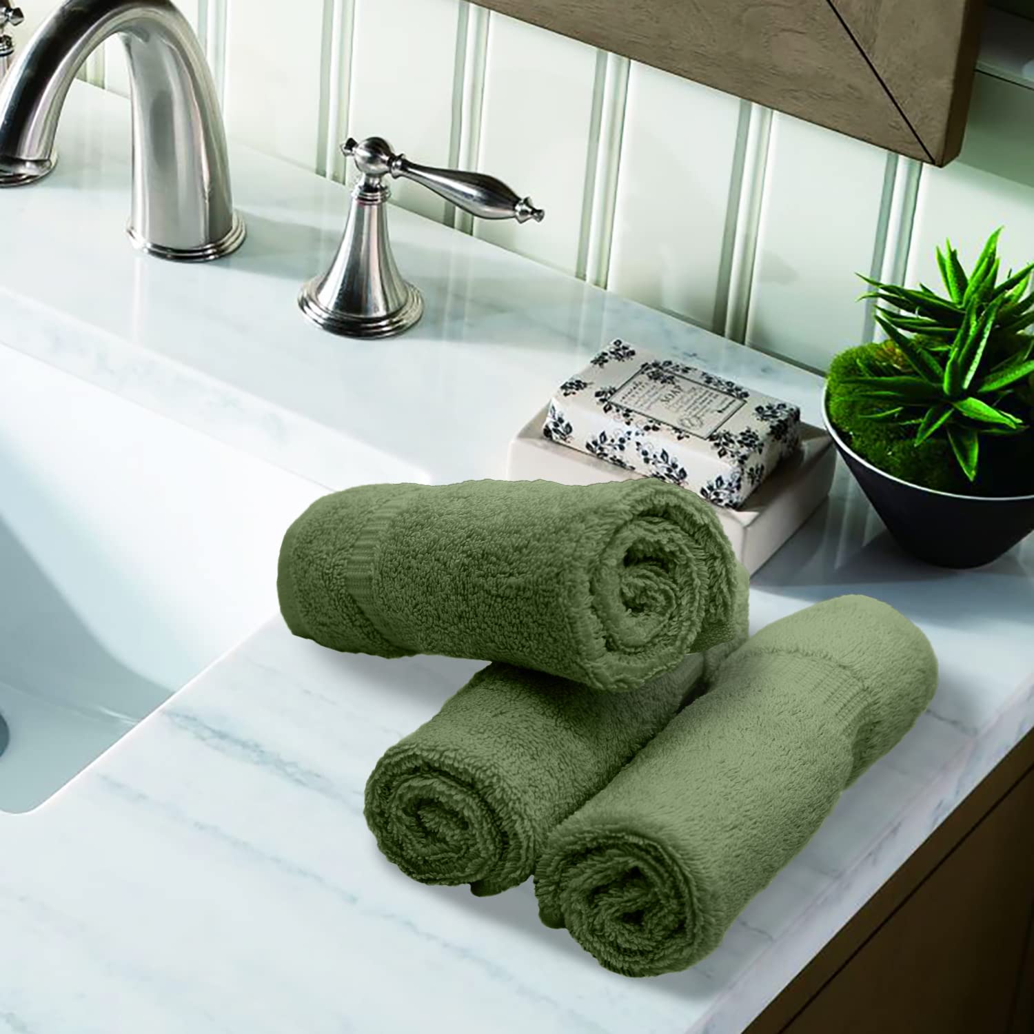 Luxury Hotel & Spa Collection  100% Turkish Cotton 700 GSM Cloth  for Body wash  Makeup Remover & Facial Cleaning  Baby  face  Dobby Border Soft washcloths Towel Set 13'' X 13''  Moss  Set of 12