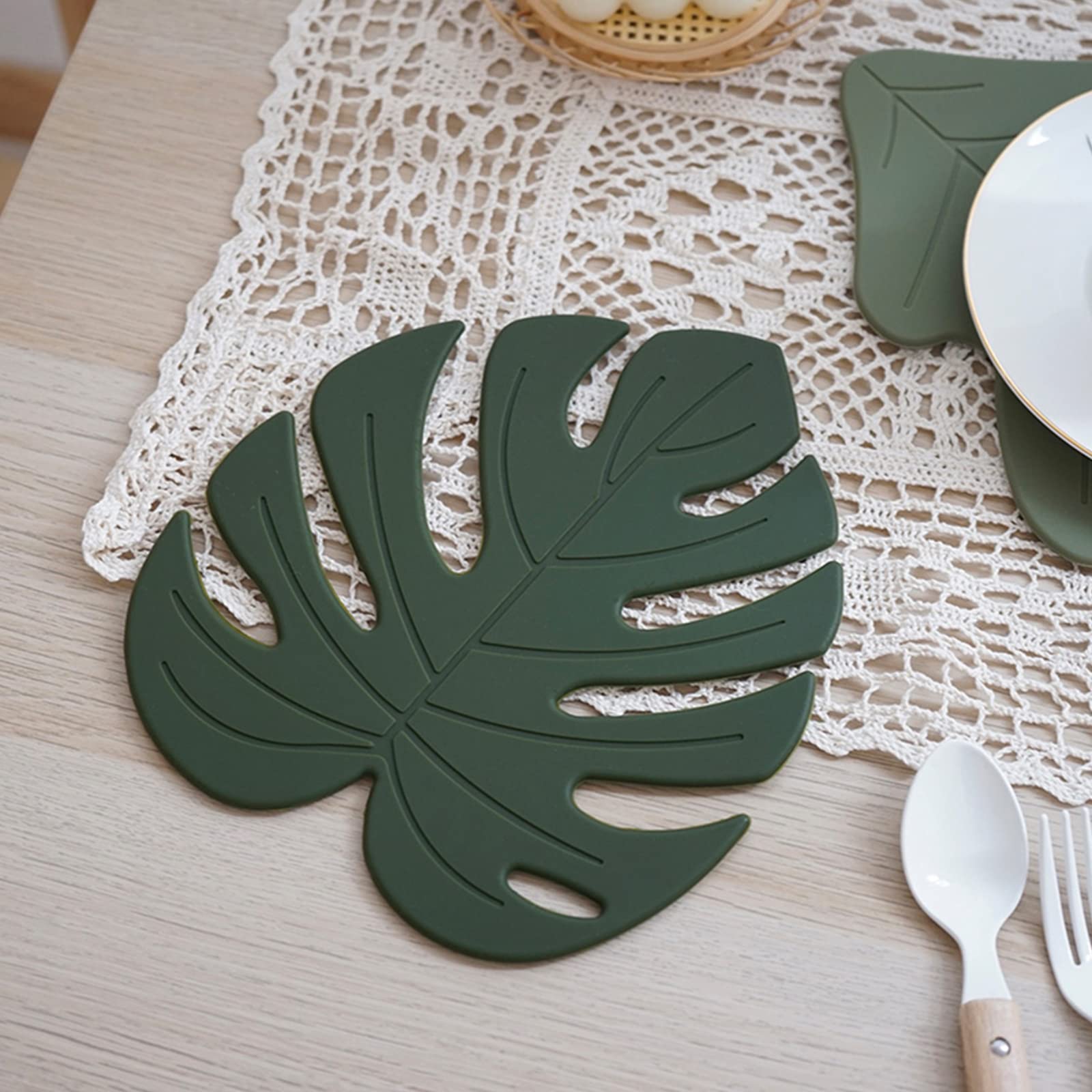 Silicone Trivet Mat Set Of 2, Monstera Hot Pot Holder Hot Pads For Table And Countertop, Soft Rubber Multi-Use Trivets For Pots