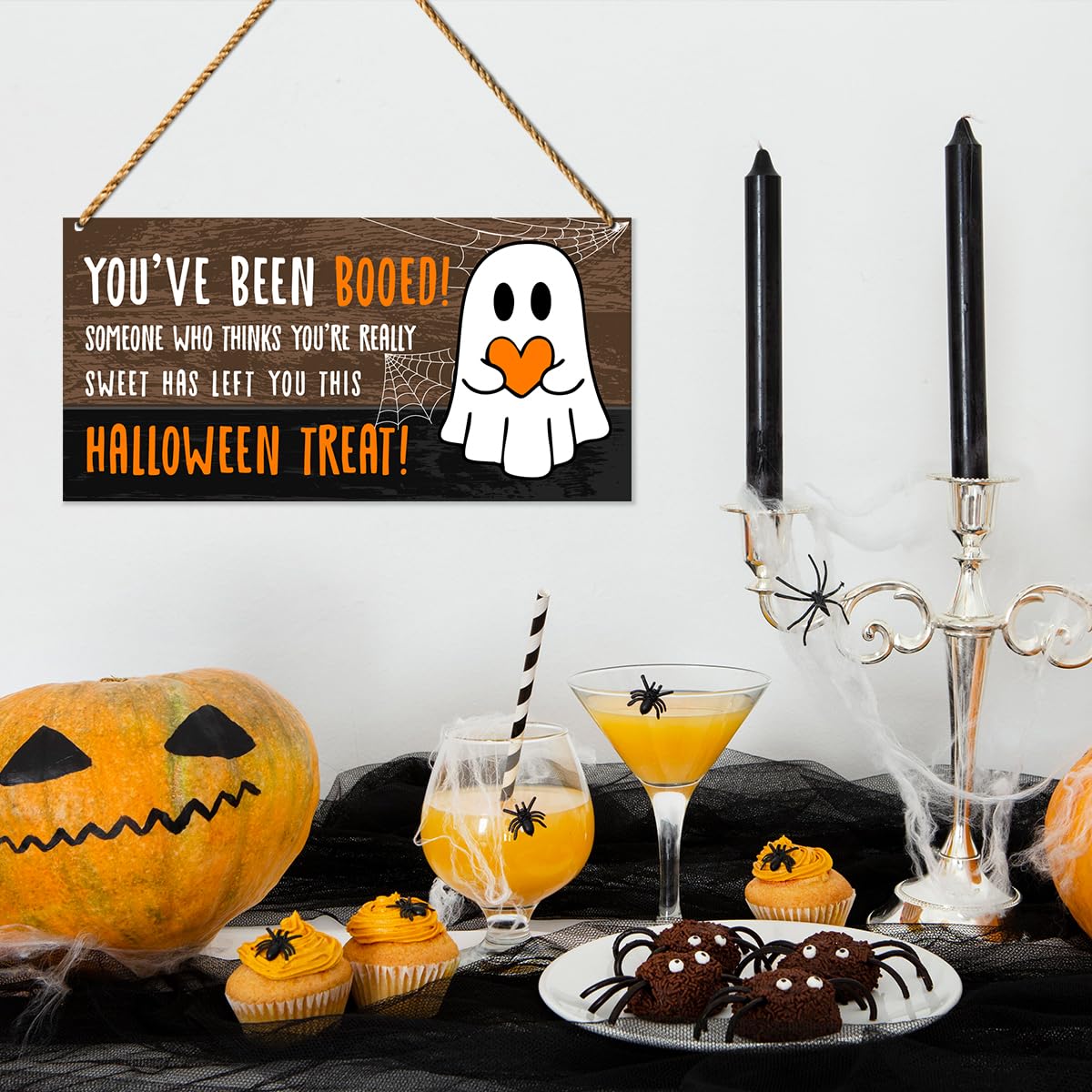 Halloween Candy Sign, Halloween Ghost Decor for Home Porch Patio Candy Bar Wall Hanging Sign Decorations, Trick or Treat