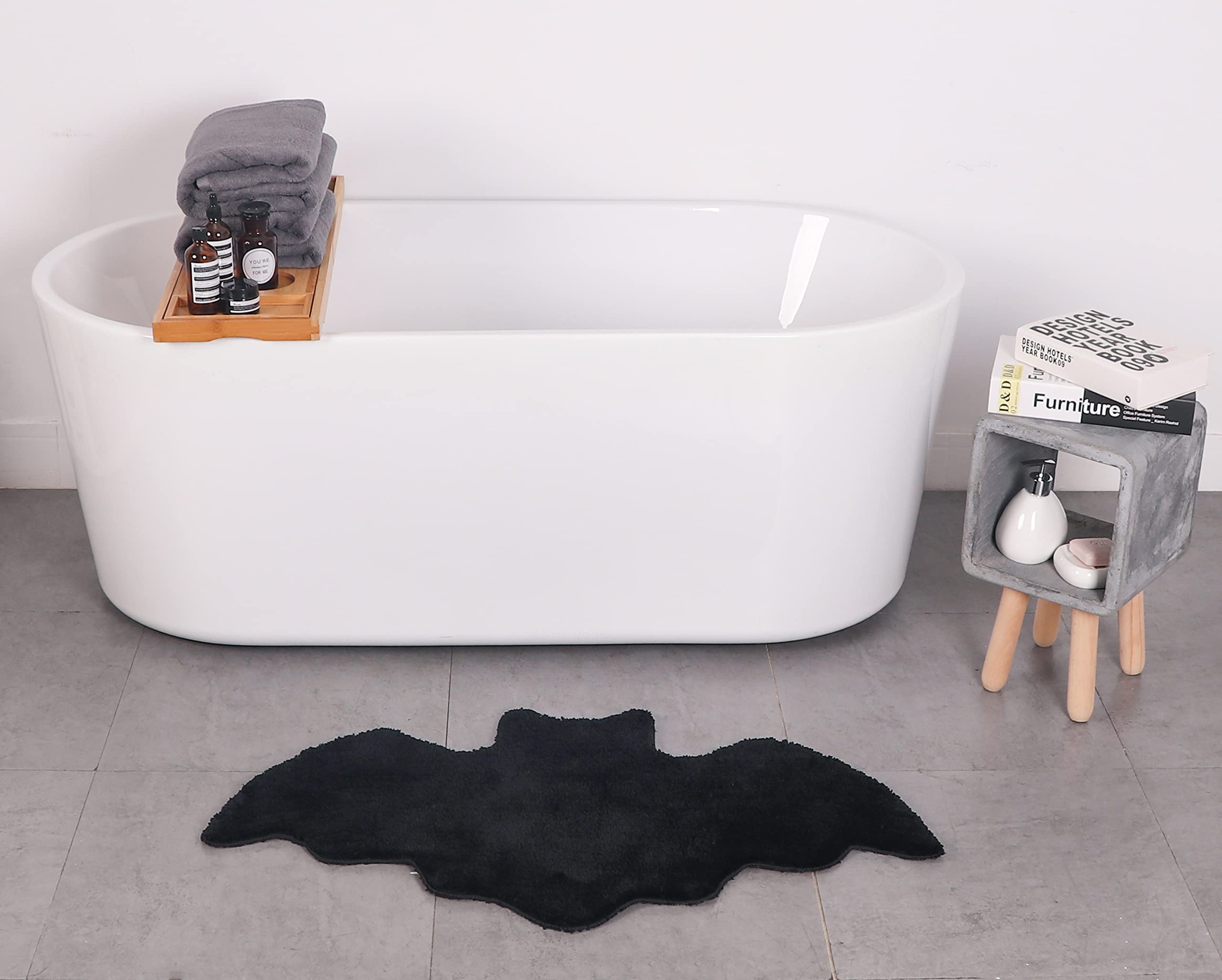 Halloween Bat Bath Mat - Rugs Bat Decor - Bats Bathroom Rug Decoration Black Gothic Gift Goth Gifts Room Decorations Spooky Witc