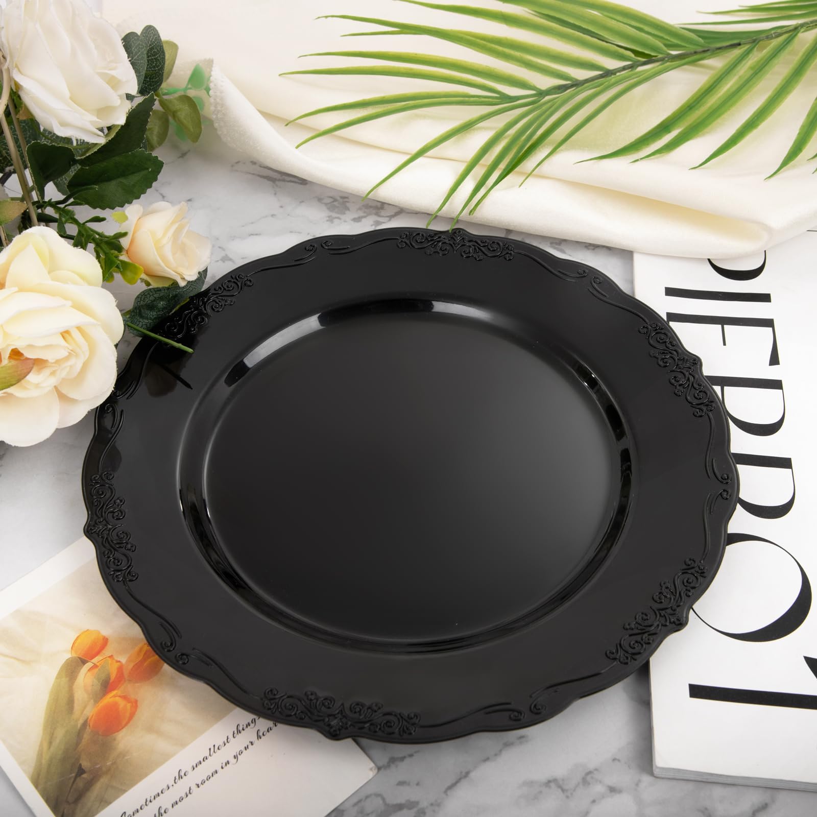 Dayammi 60Pcs Black Plastic Plates, Heavy Duty Black Disposable Plates Premium 10.25Inch Black Dinner Plates Hard Plastic Plates
