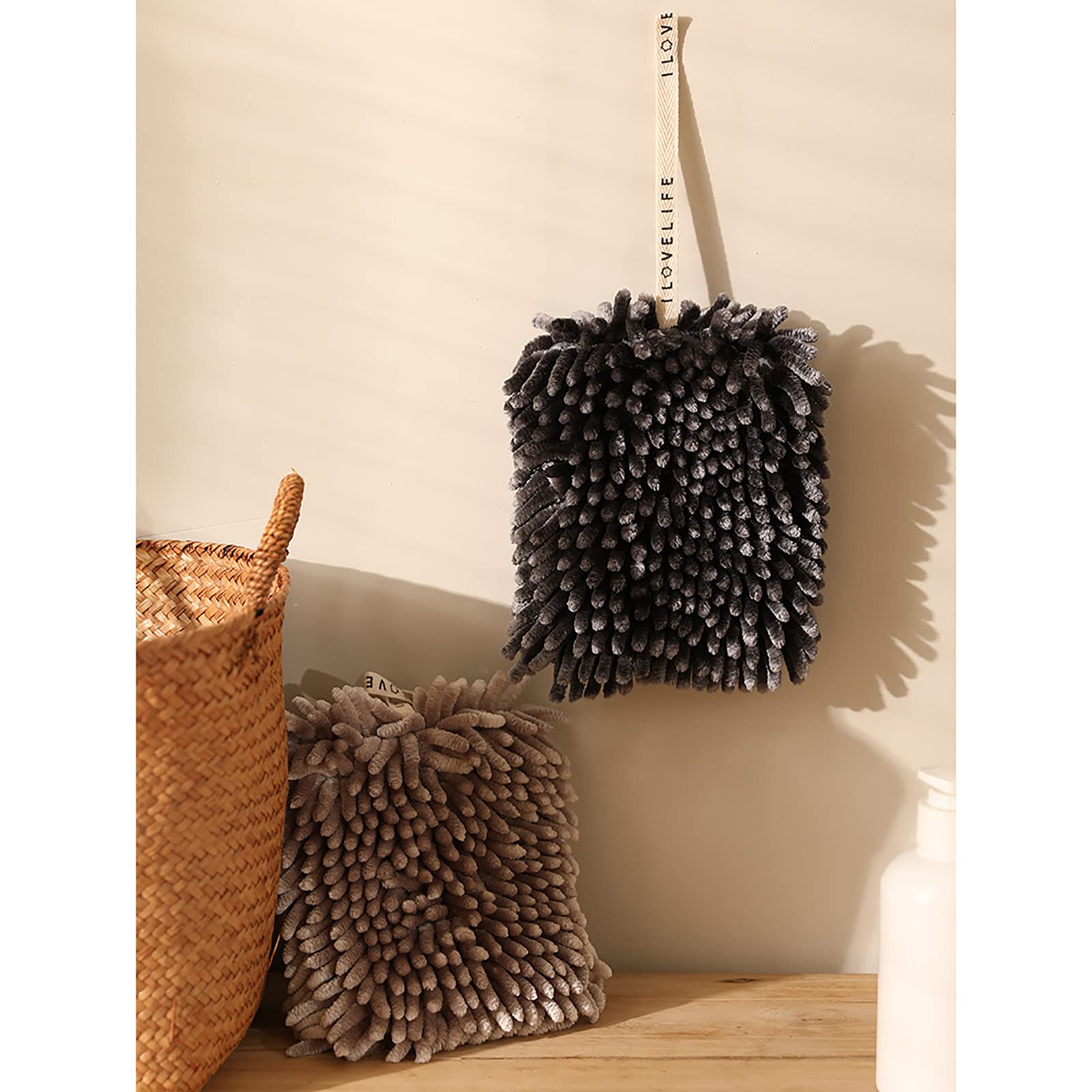 2 Pack Chenille Hanging Hand Towel Balls Super Absorbent Microfiber Hand Towels Chenille Ball Soft Plush Quick-Drying Hand Towel