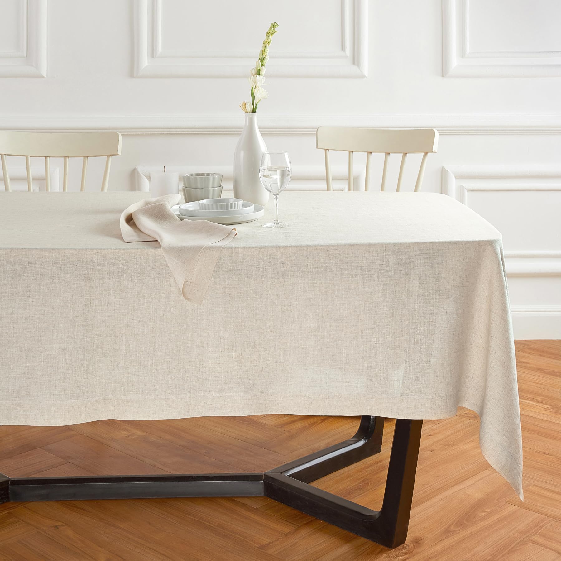Solino Home Flax Linen Tablecloth 132'' L X 70'' W Inch - Sonoma, 100% Pure Linen Prewashed Table Cloth For Rectangle Tables - M