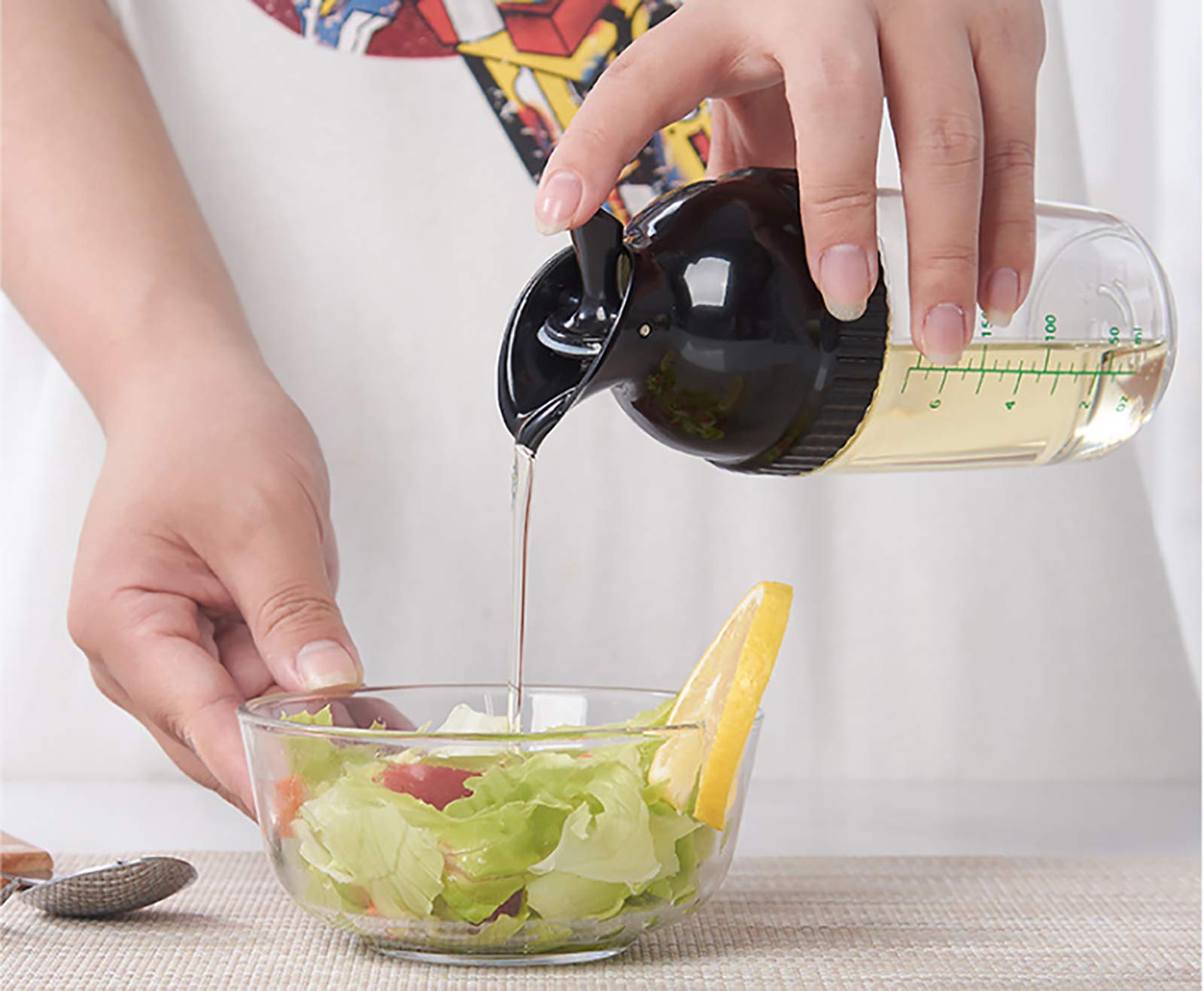 Nicunom 3 Pack Salad Dressing Shaker, 7 Oz Good Grips Dressing Mixer Shaker Bottles, Black & White & Green