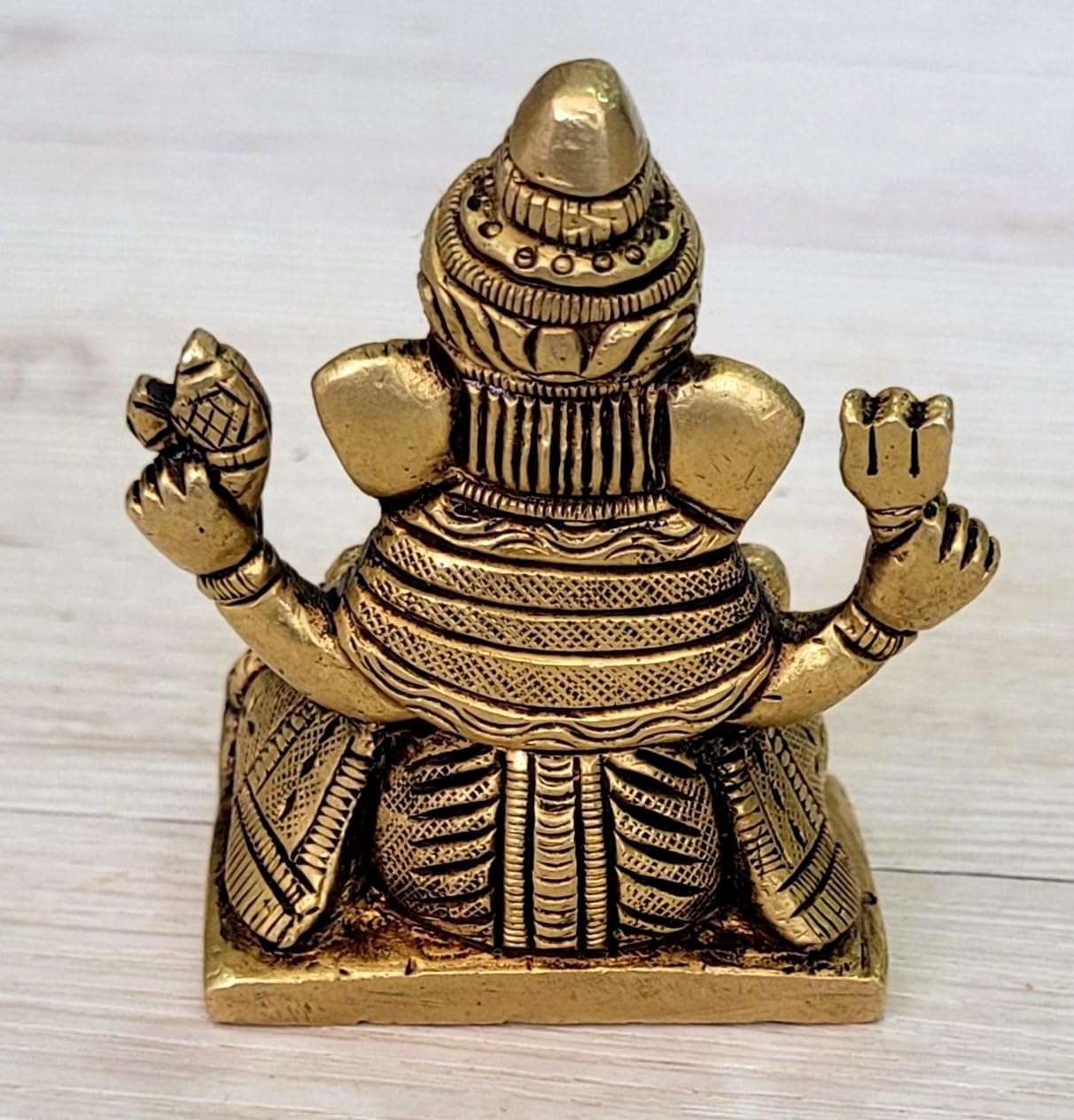 PunyaiS Pure Brass Ganesha Idols 10 Cm, Ganpati Idol Murti For Home Decor, Car Dashboard, God Ganesh Statue For Pooja Room