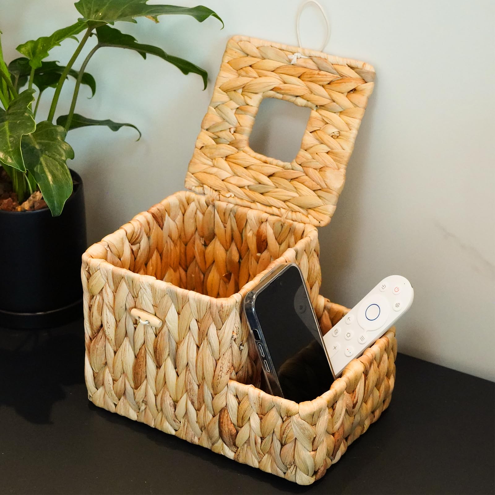 Pinxiury Water Hyacinth Tissue Box Cover Square, Tissue Box Holder, Tissue Box With Remote Organizer, Bedside Organizer, Remote