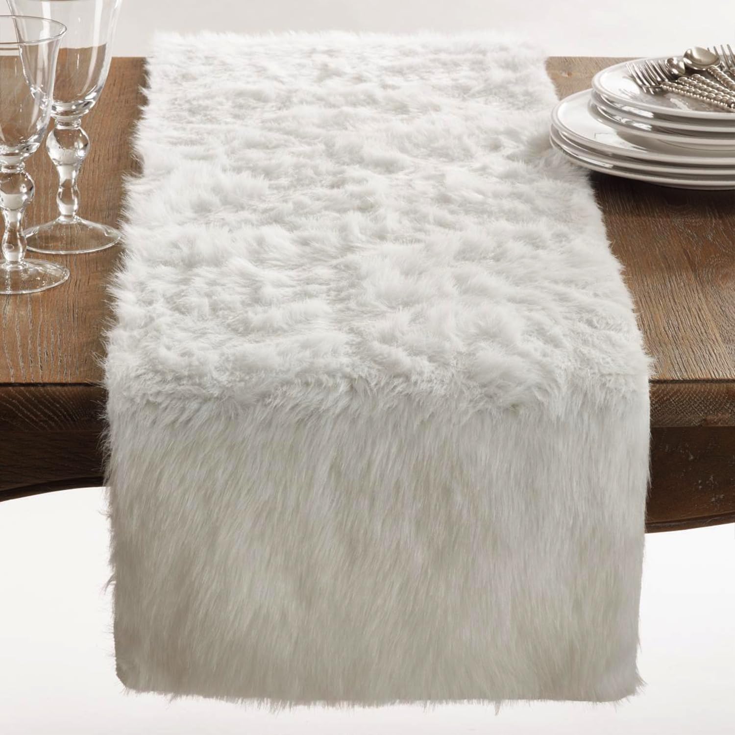 Saro Lifestyle Faux Fur Design Topper Table Runner, White, 15''X90''