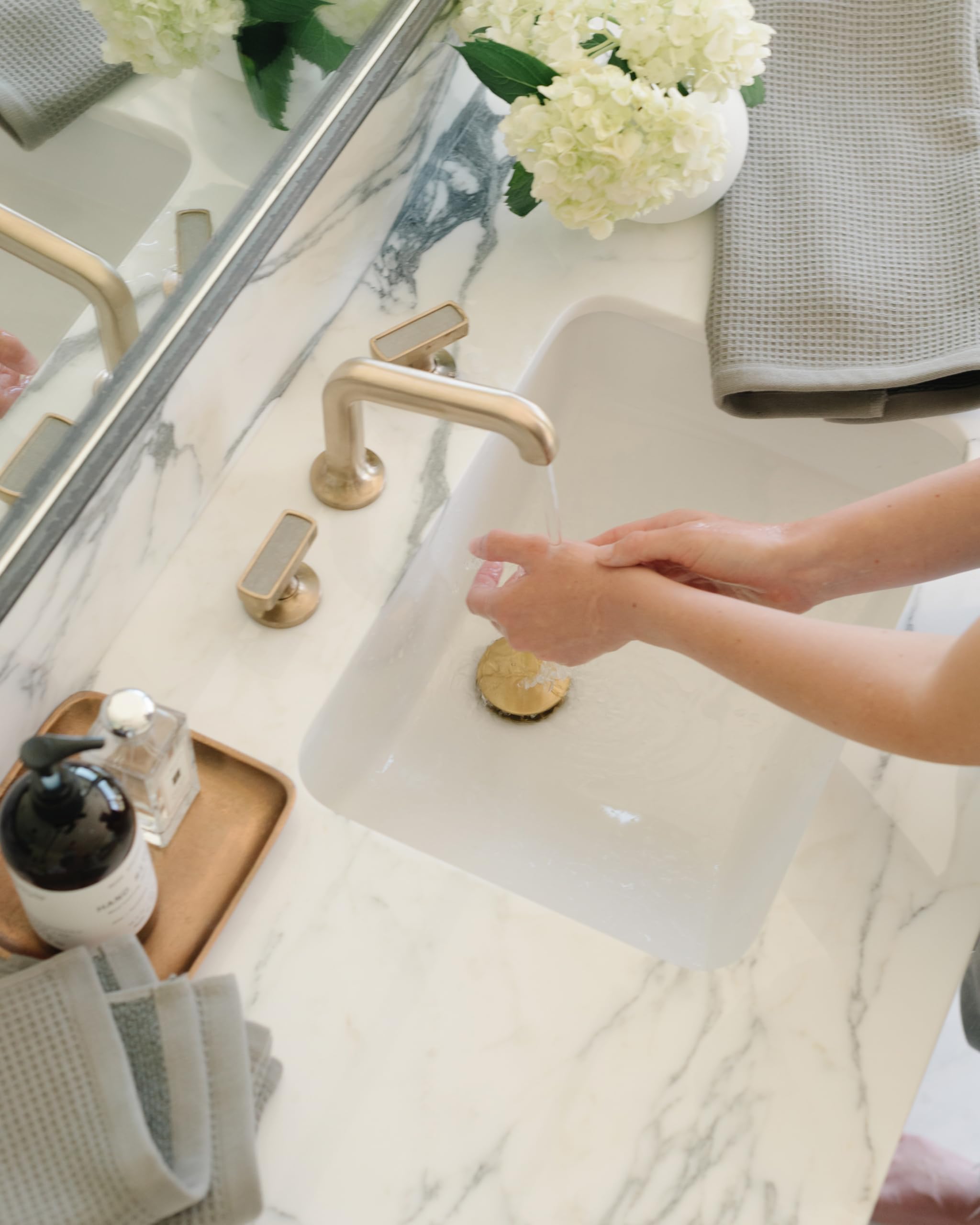 Cozy Earth Light Grey Waffle Hand Towels- Made From Cotton & Viscose From Bamboo, Plush, Absorbent, Soft