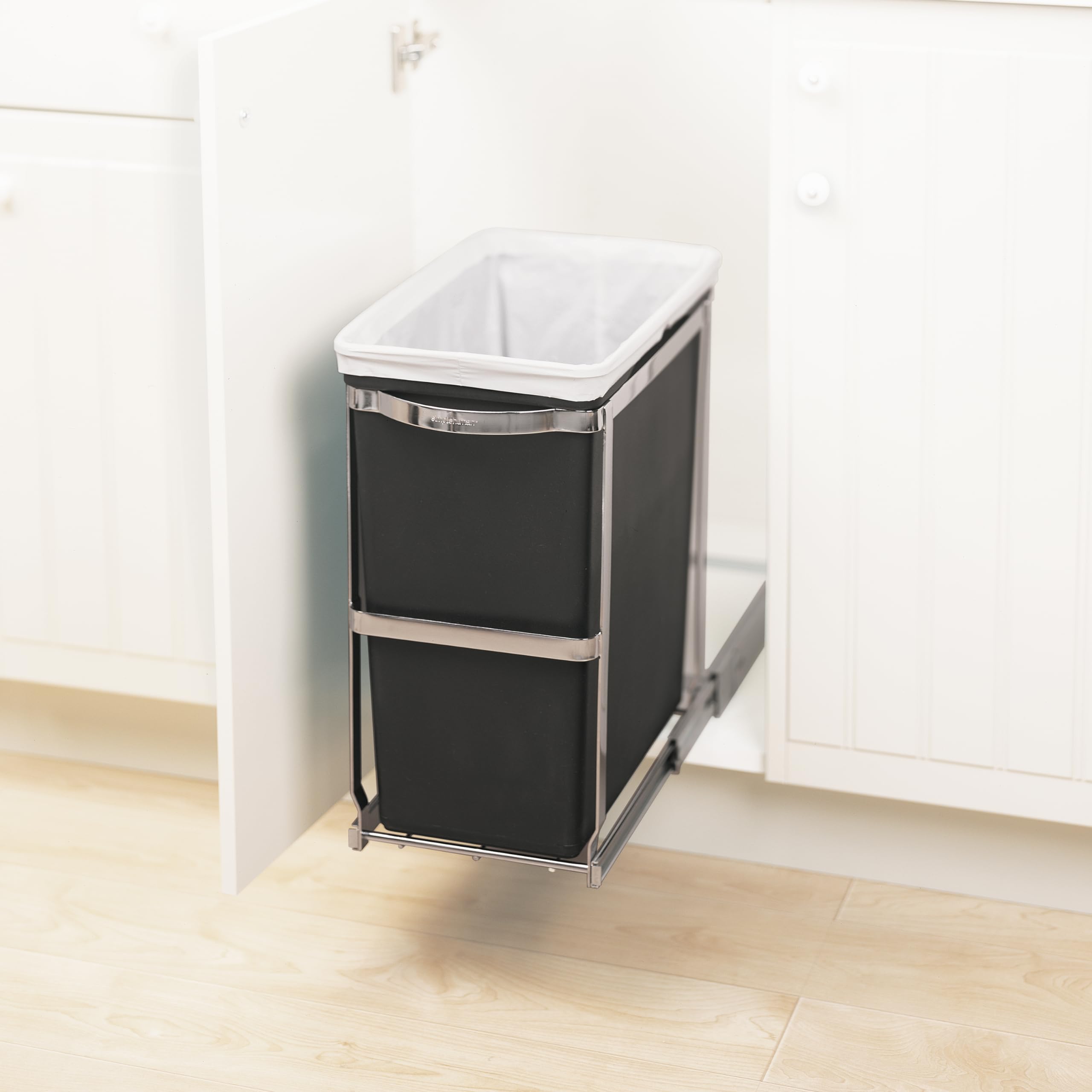 simplehuman 30 Liter  8 gallon Under counter Kitchen cabinet Pull-Out Trash can  Heavy-Duty Steel Frame