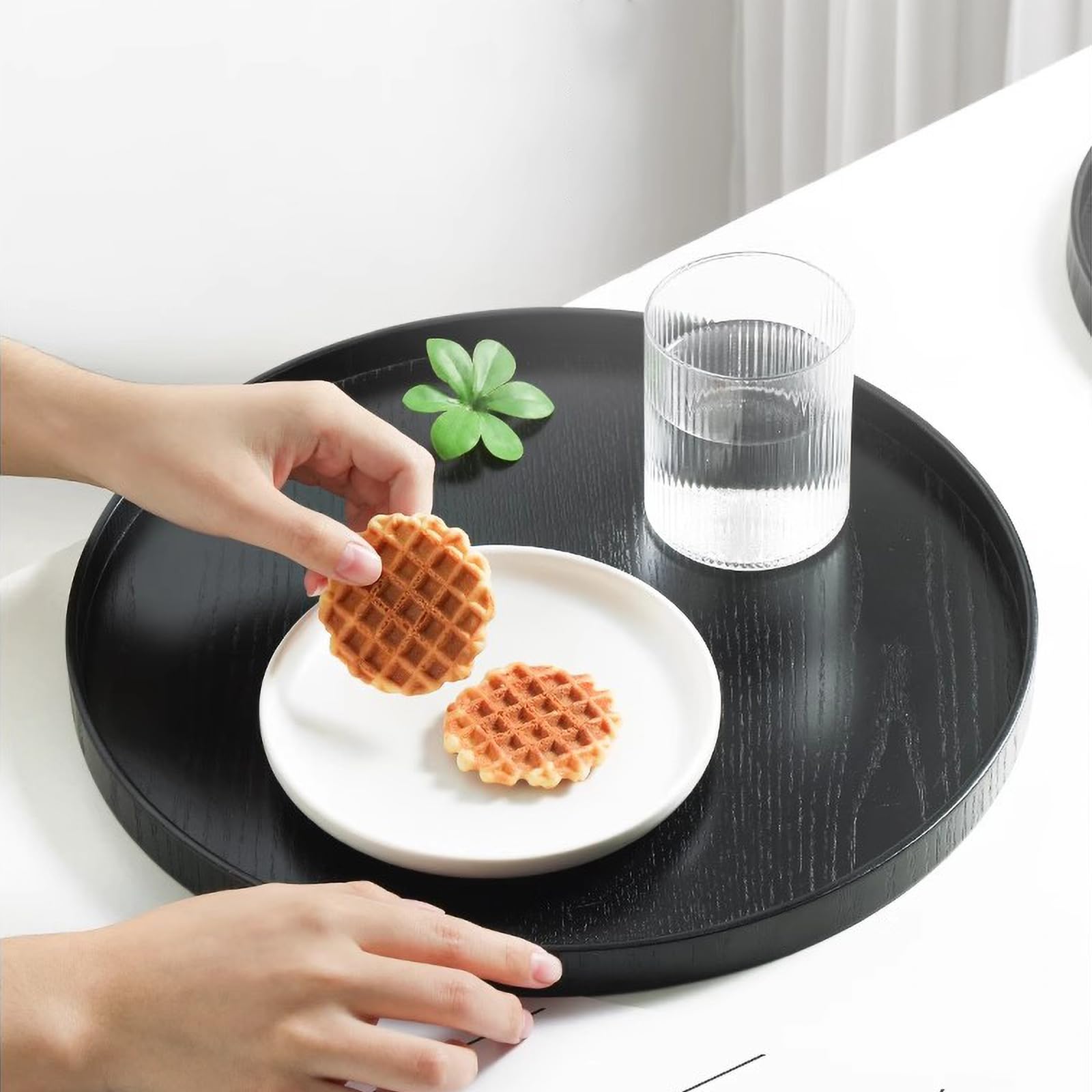 Round Wood Serving Tray, Solid Wooden Decorative Tray Non-Slip Tea Coffee Table Tray Snack Plate Food Meals Serving Tray With Ra