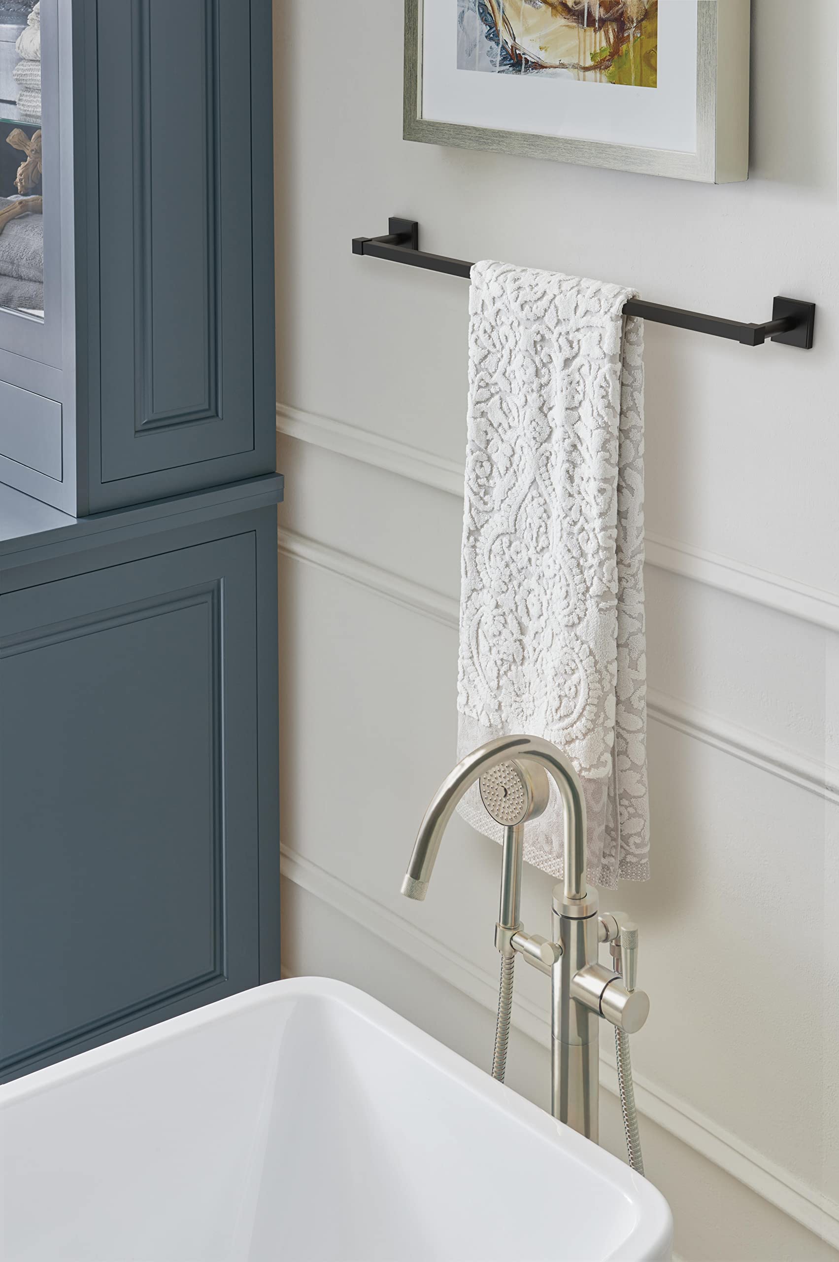 Amerock Bh36074Mb | Matte Black Towel Bar | 24 In (610 Mm) Towel Rack | Appoint | Bathroom Towel Holder | Bathroom Hardware | Ba