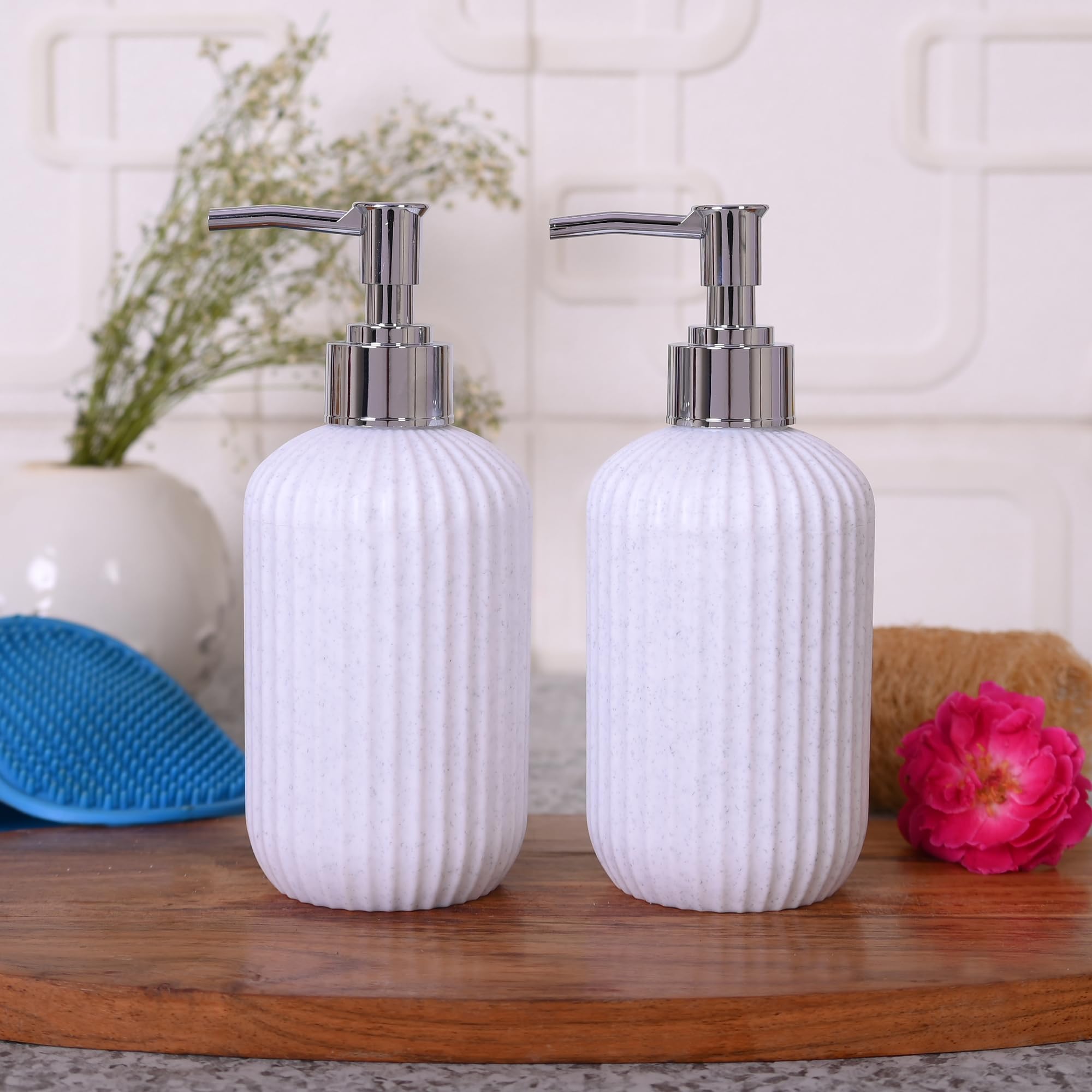 Shenron 250 Ml Refillable Plastic Pump Dispenser Bottles For Liquid/Shampoo, Lotion, Massage Oil Containers Round Pump Bottles R