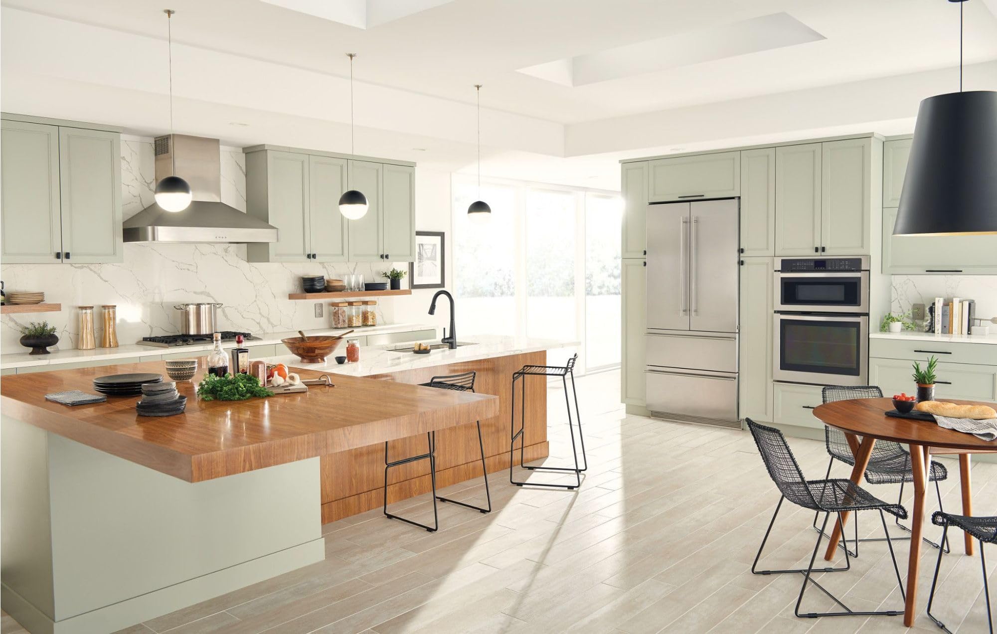 Moen Sleek Matte Black One Handle, Single-Hole Pulldown Kitchen Faucet With Powerboost Technology For Faster Water Flow, Modern