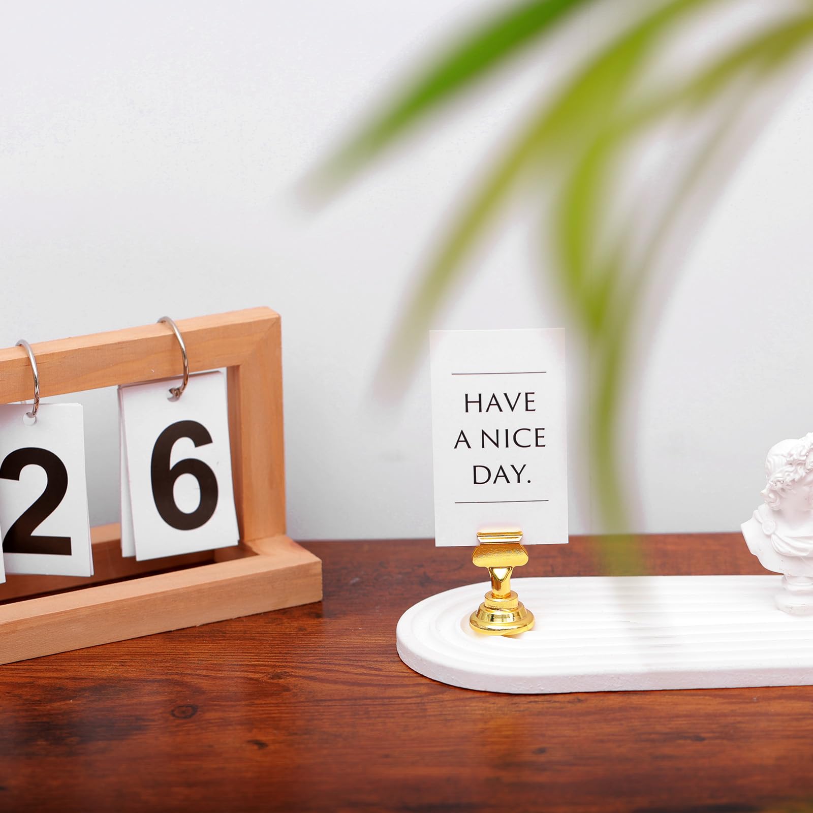 Urban Deco 16 Pieces Table Card Holder Place Card Holders 1.7 Inches Gold Steel Card Holders For Photos, Food Signs, Memo Notes,