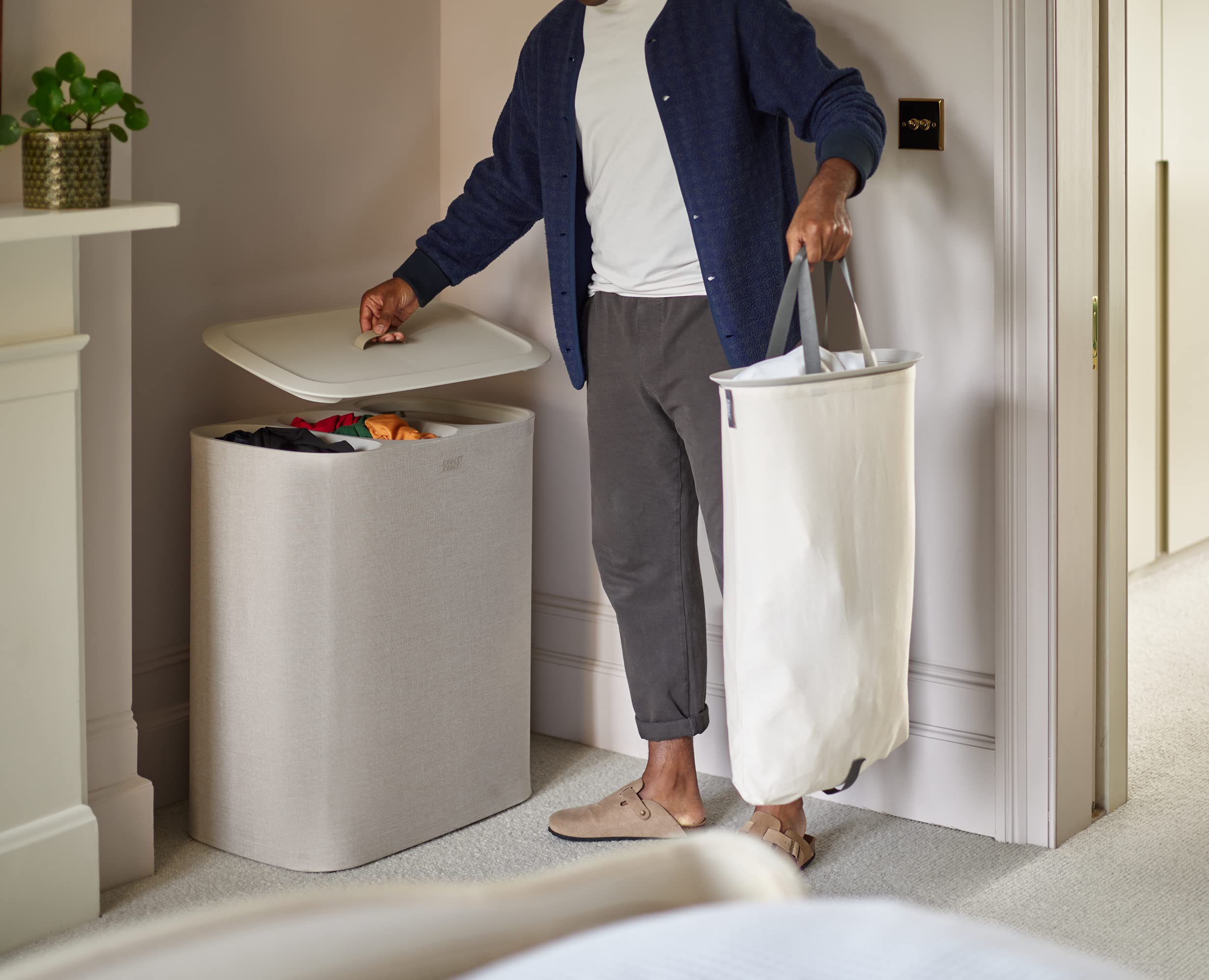 Joseph Joseph Tota - Trio 90-liter Laundry Hamper Separation Basket with lid  3 Removable Washing Bags with Handles- Ecru