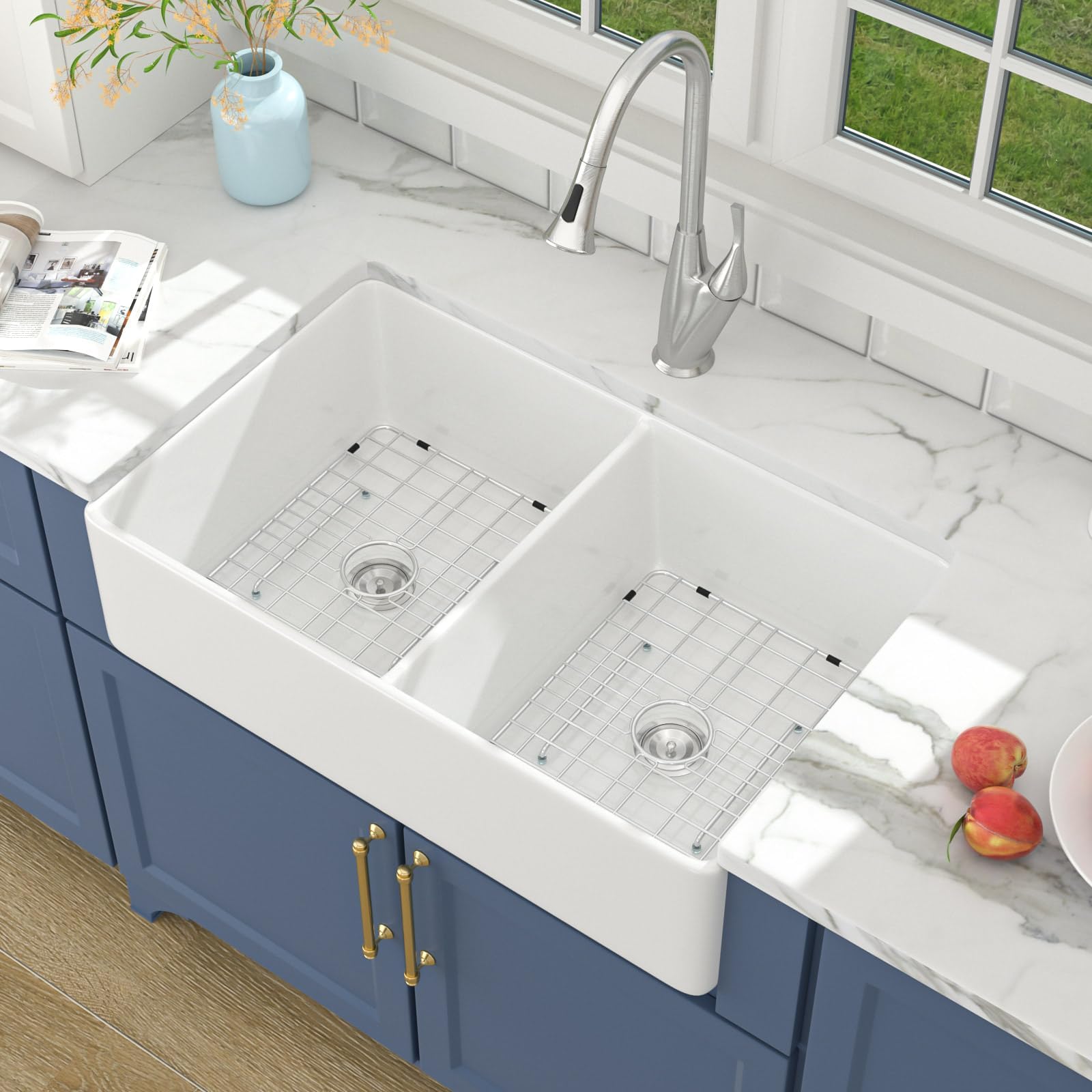 Lordear 32 White Double Bowl Kitchen Sink 32 Inch Farmhouse Kitchen Sink Double Bowl 50/50 White Fireclay Ceramic Porcelain Apro