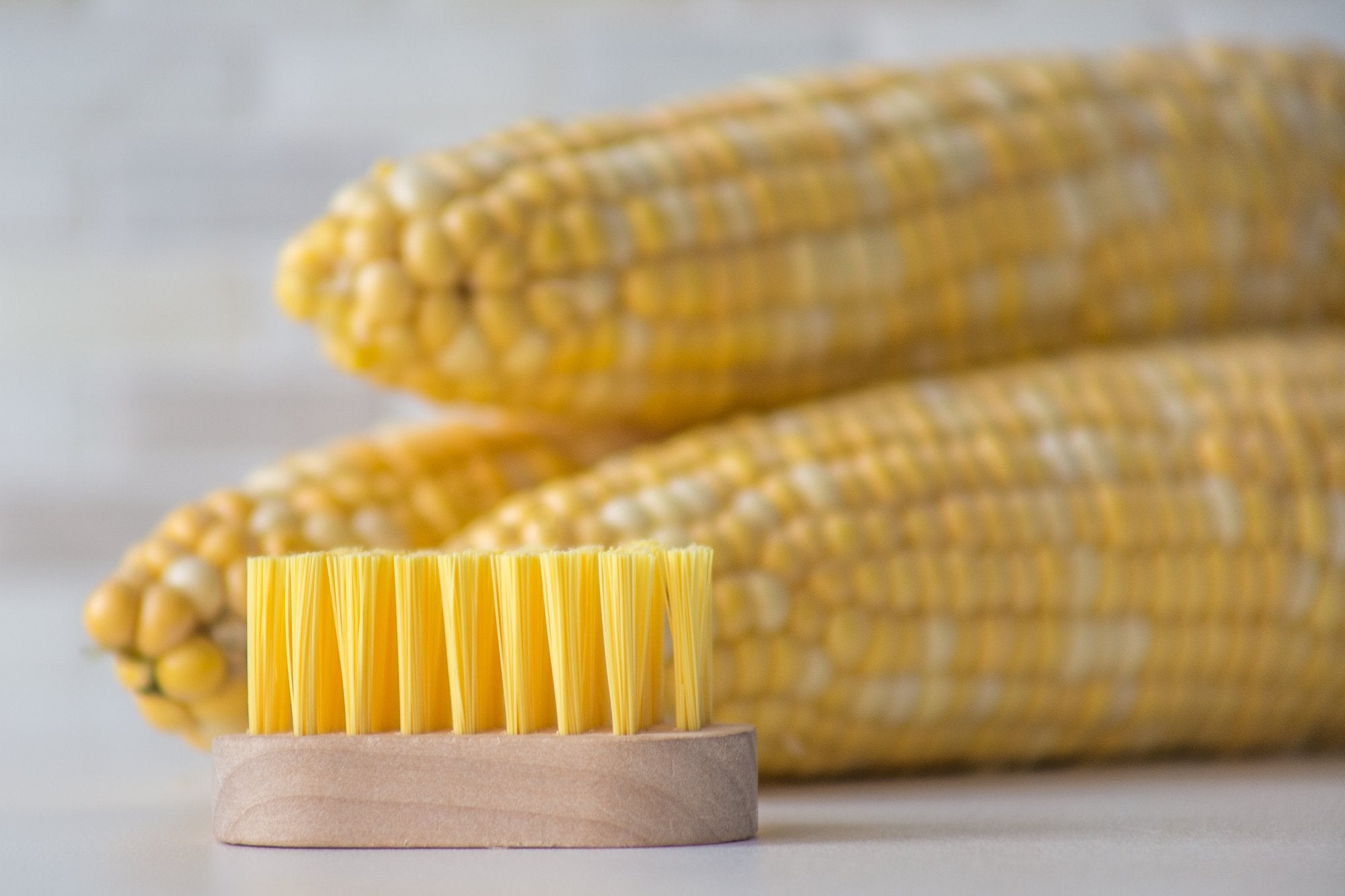 Fox Run Corn Desilking Brush, Wood And Plastic