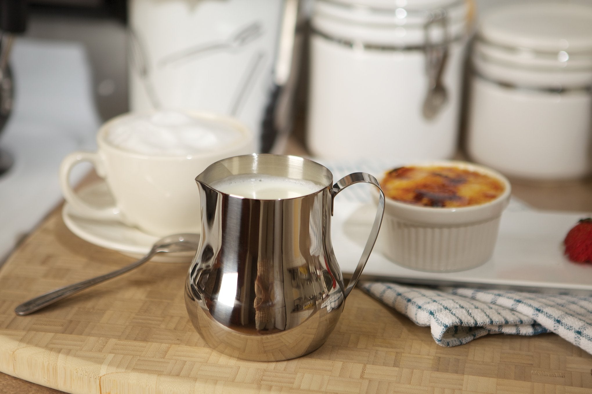 Fox Run Creamer/Frother Pitcher, 4 X 2.75 X 3.5 Inches, Metallic